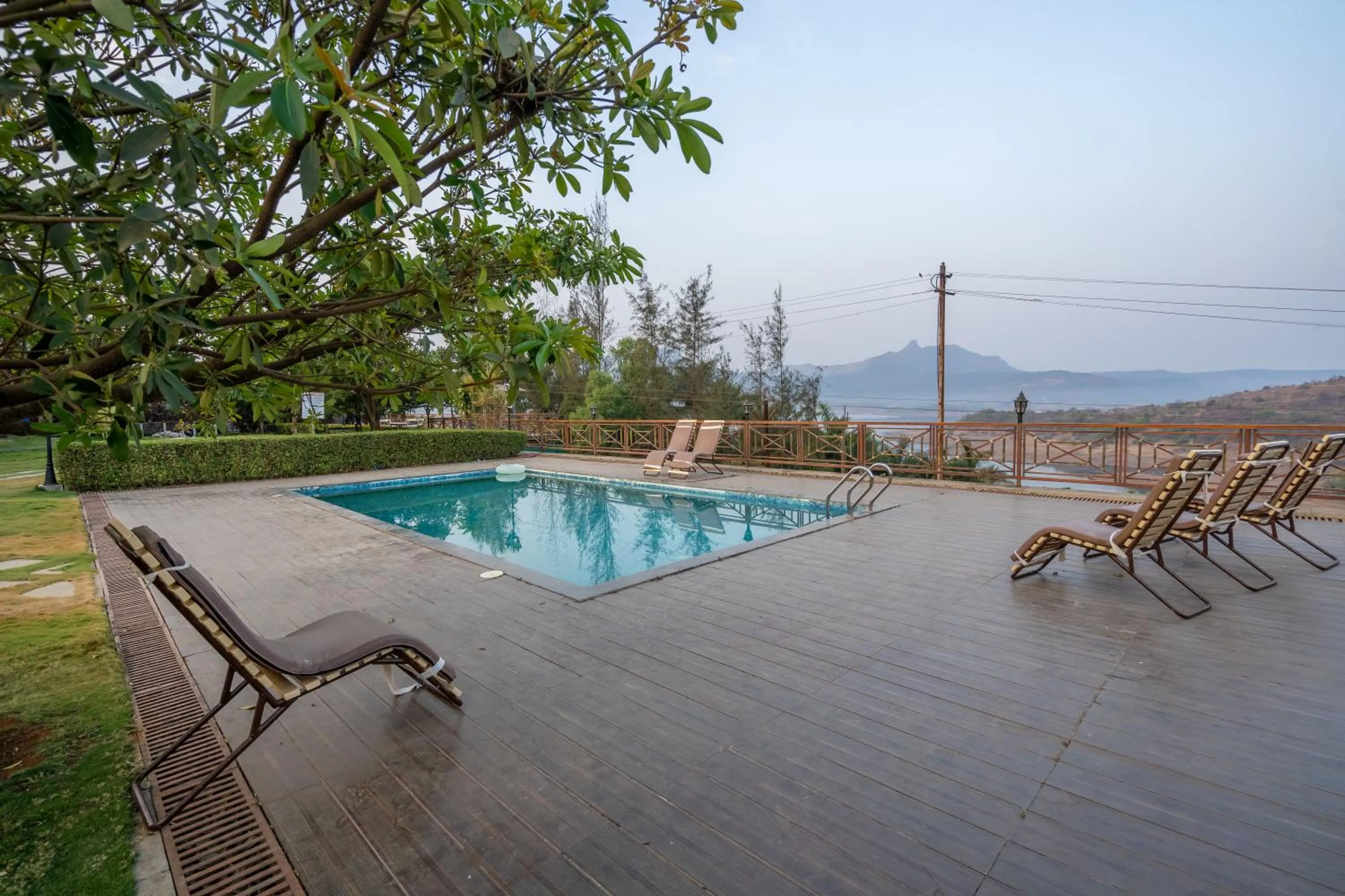 Day in Green Velvet Resort-Near Pawna Lake