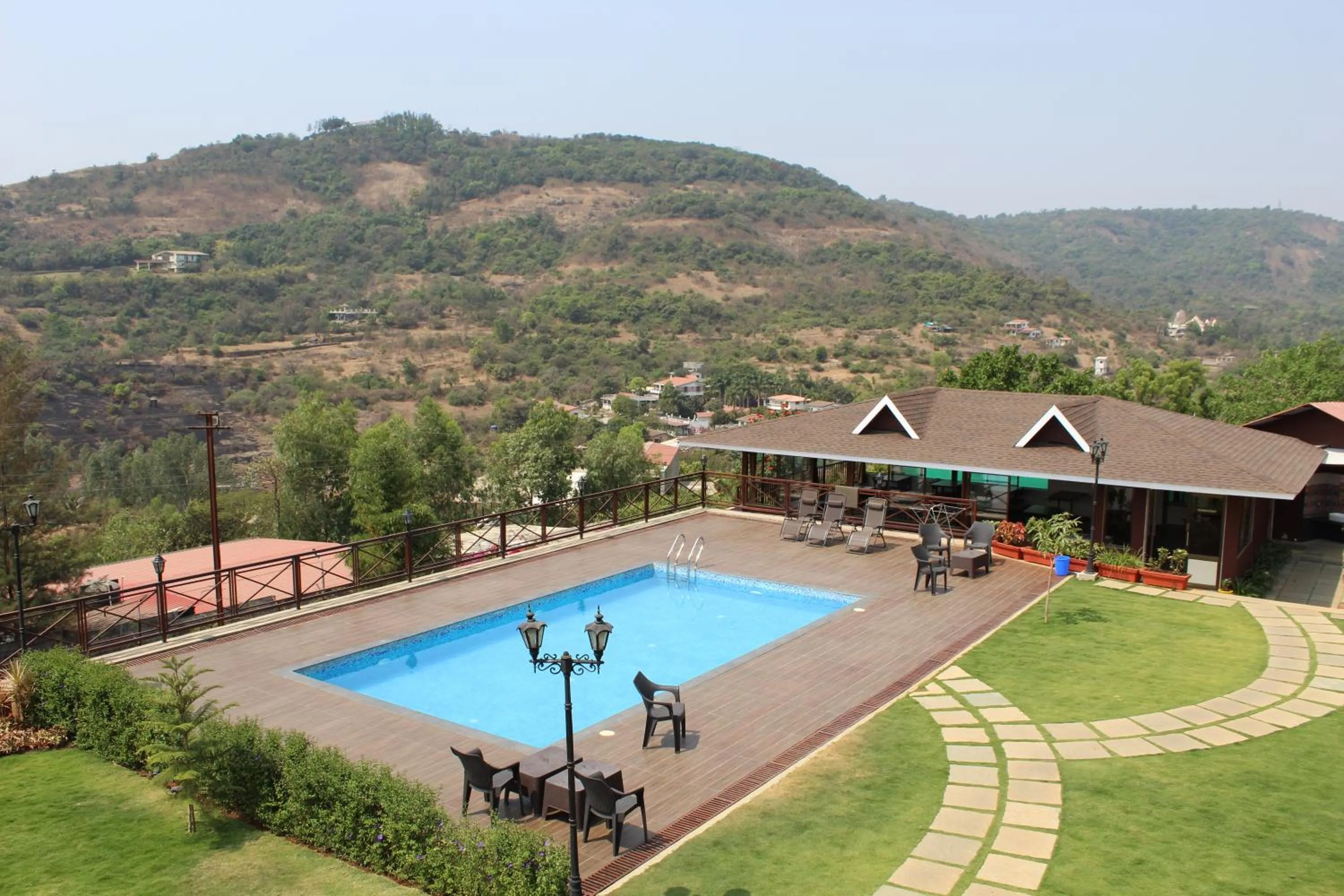 Pool view in Green Velvet Resort-Near Pawna Lake