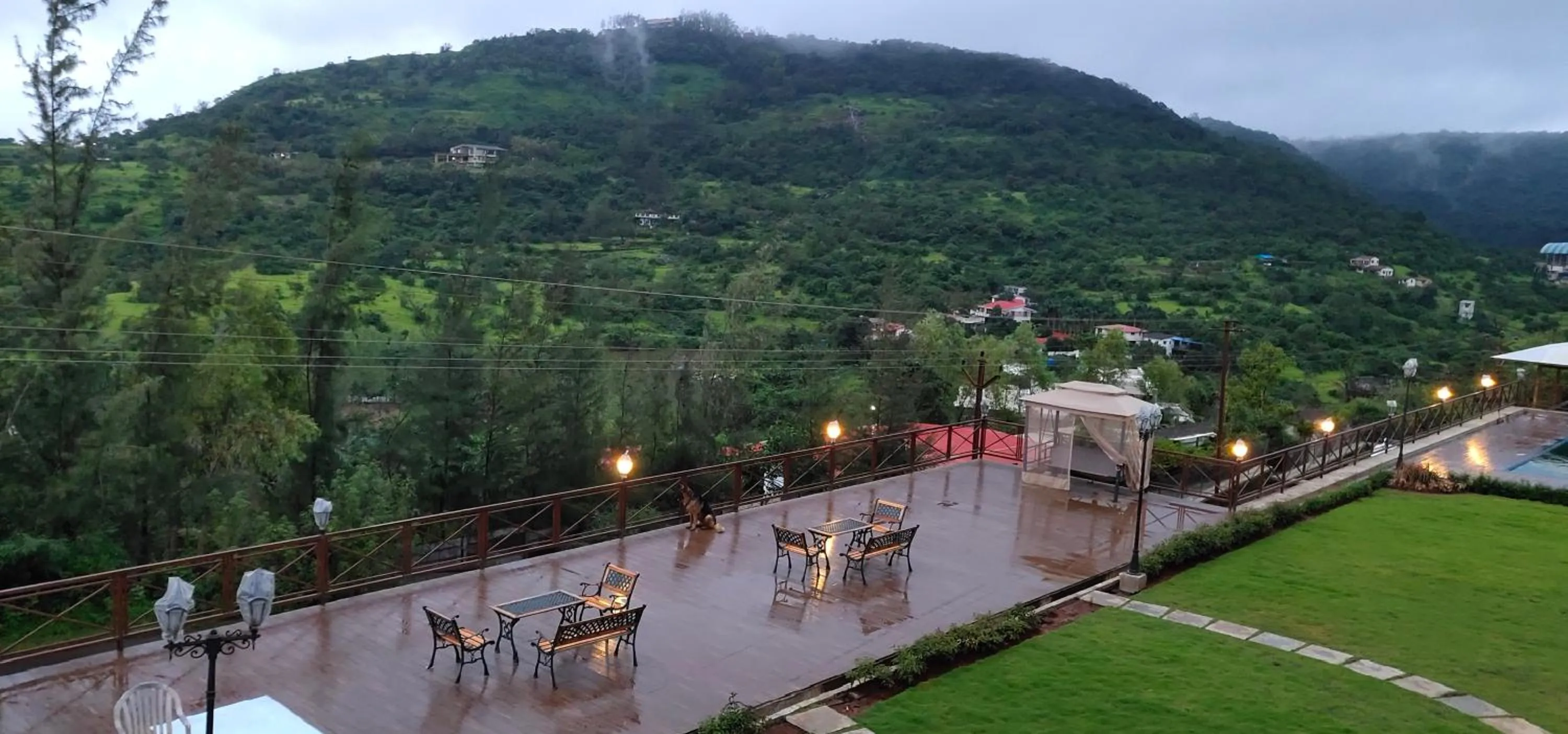 Restaurant/places to eat in Green Velvet Resort-Near Pawna Lake