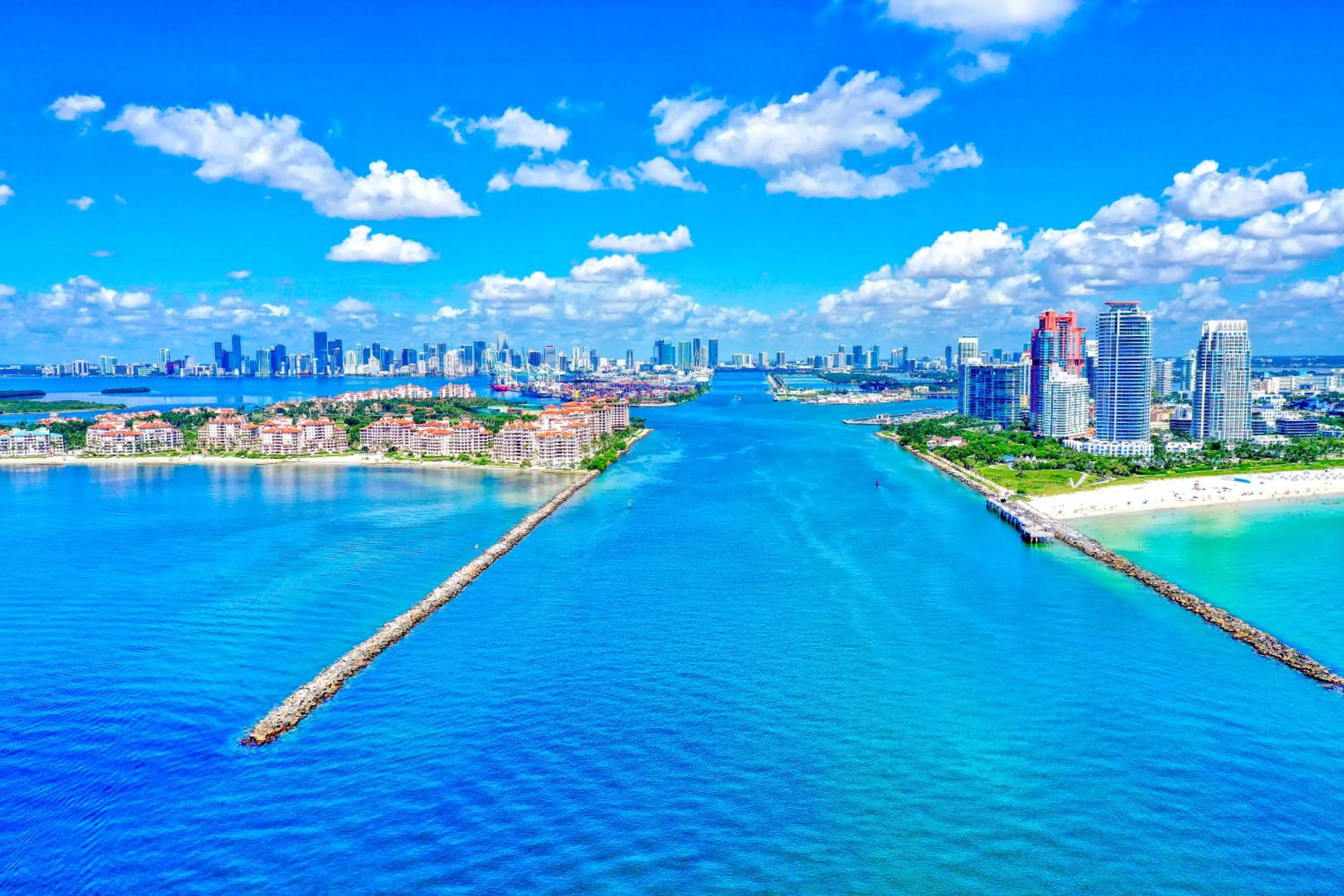 Neighbourhood in Cavalier South Beach Hotel