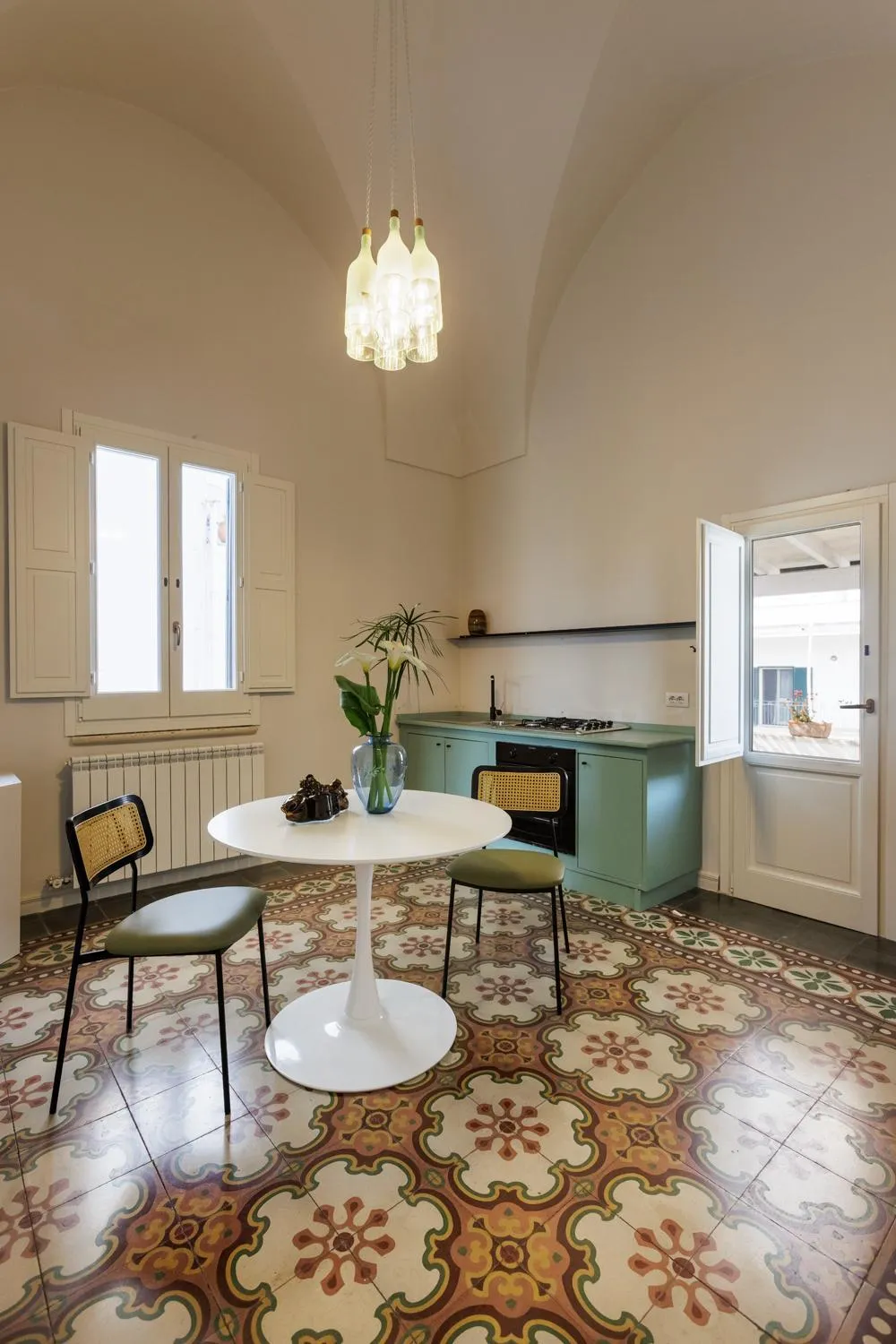 Kitchen or kitchenette in La Naca Della Taranta B&B