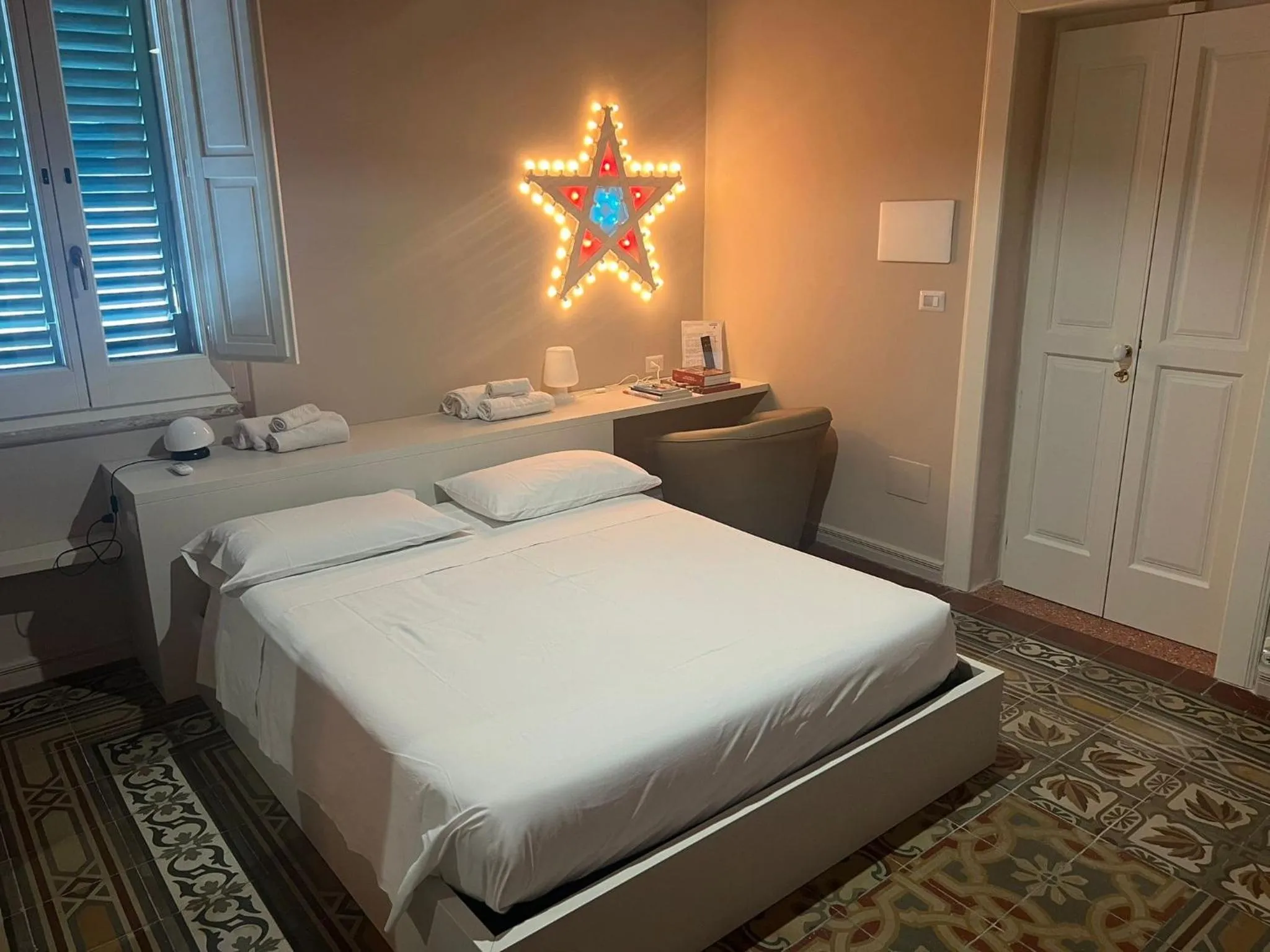 Bedroom, Bed in La Naca Della Taranta B&B