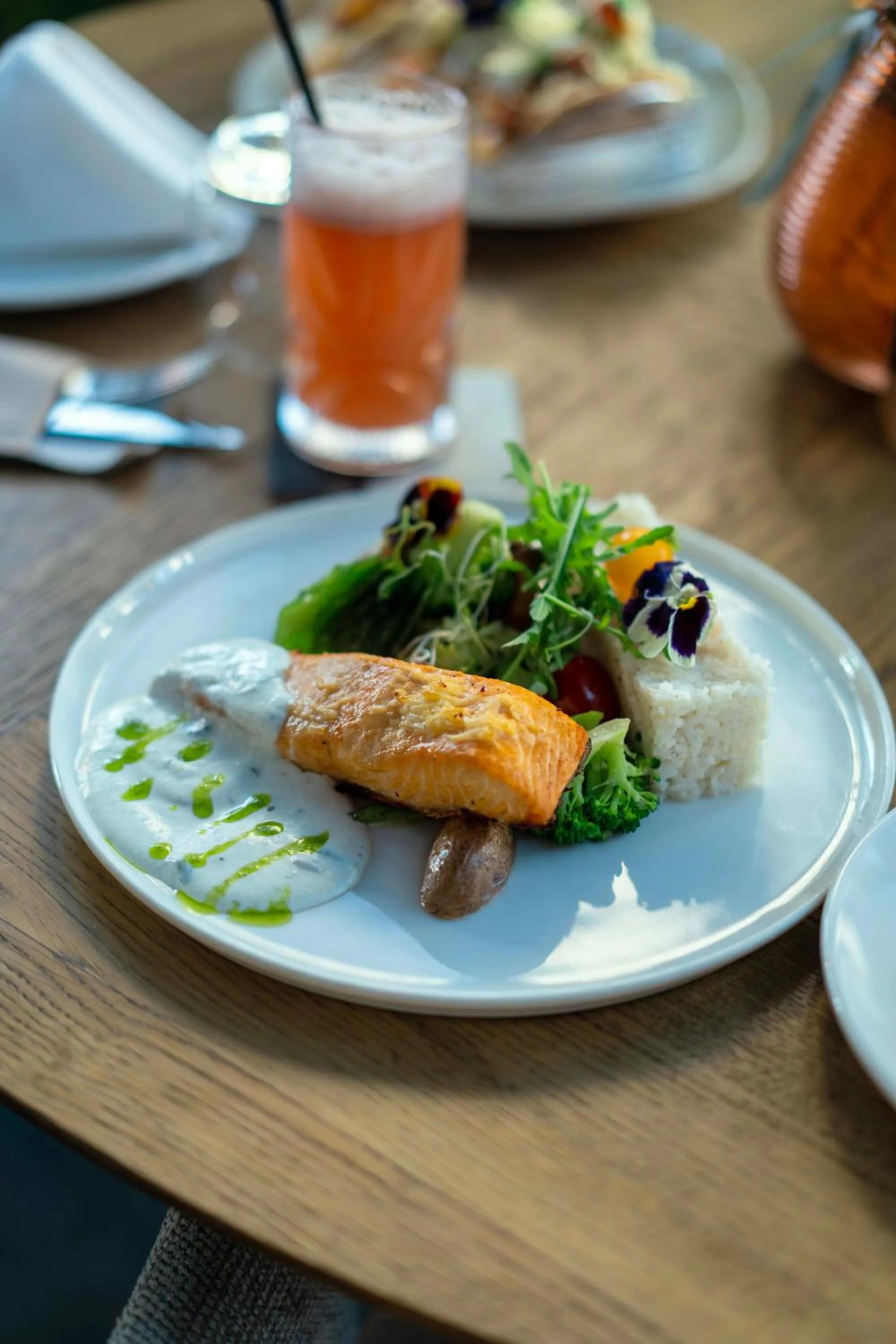 Restaurant/places to eat in Flamant Rose Appart Hotel