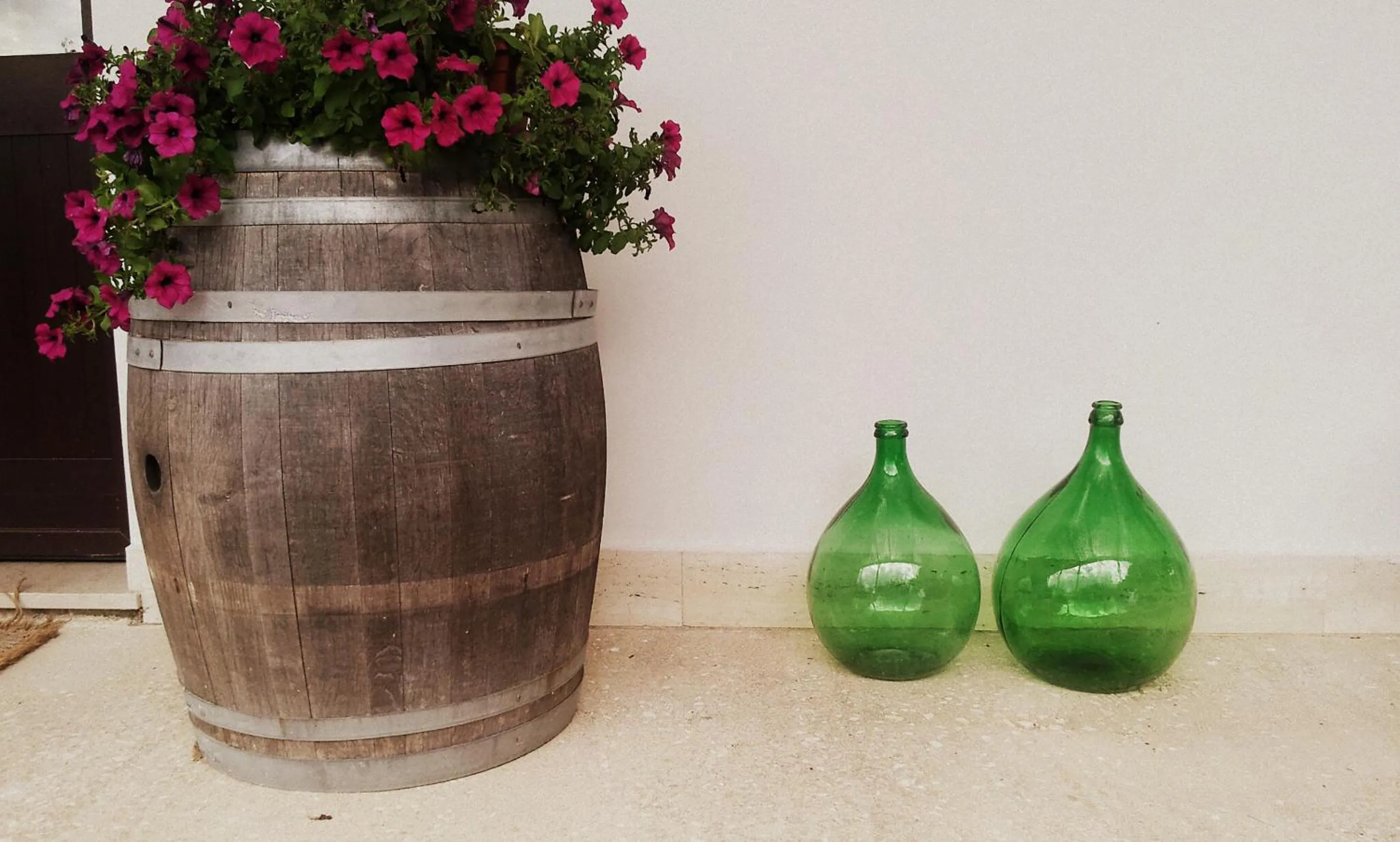 Decorative detail in Mazzara Farm