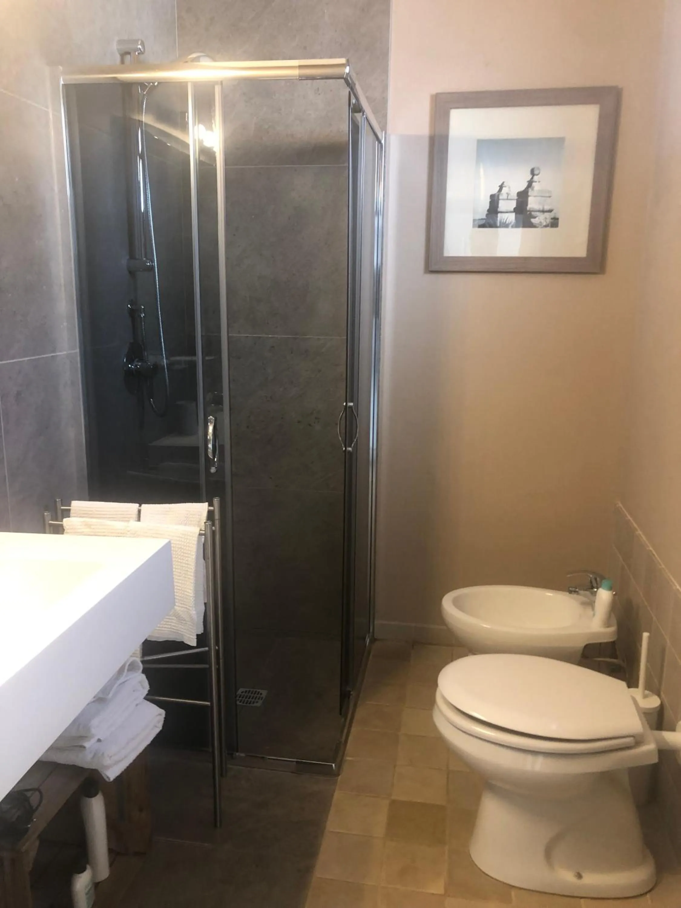 Bathroom in Mazzara Farm