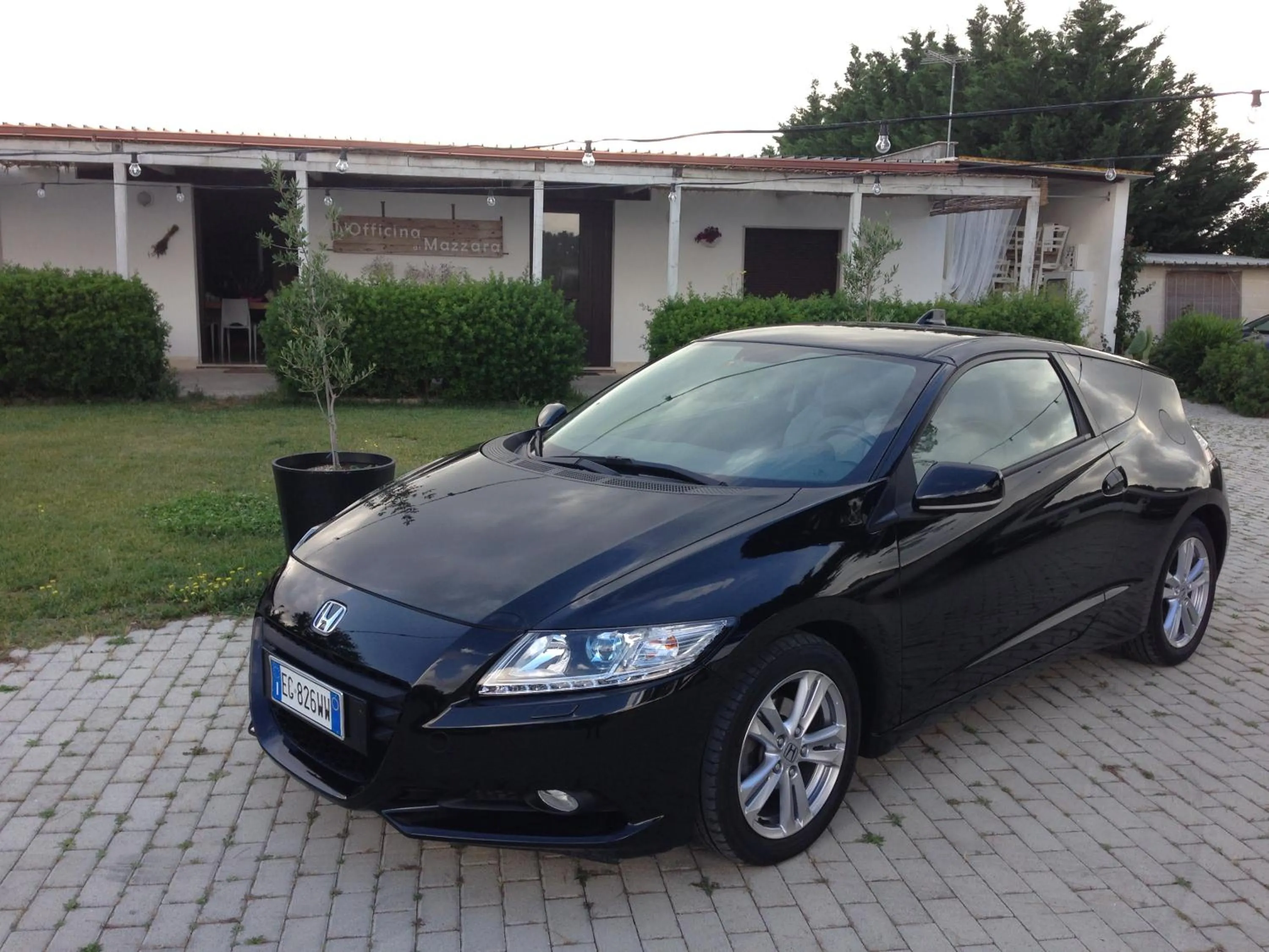 Property building in Mazzara Farm