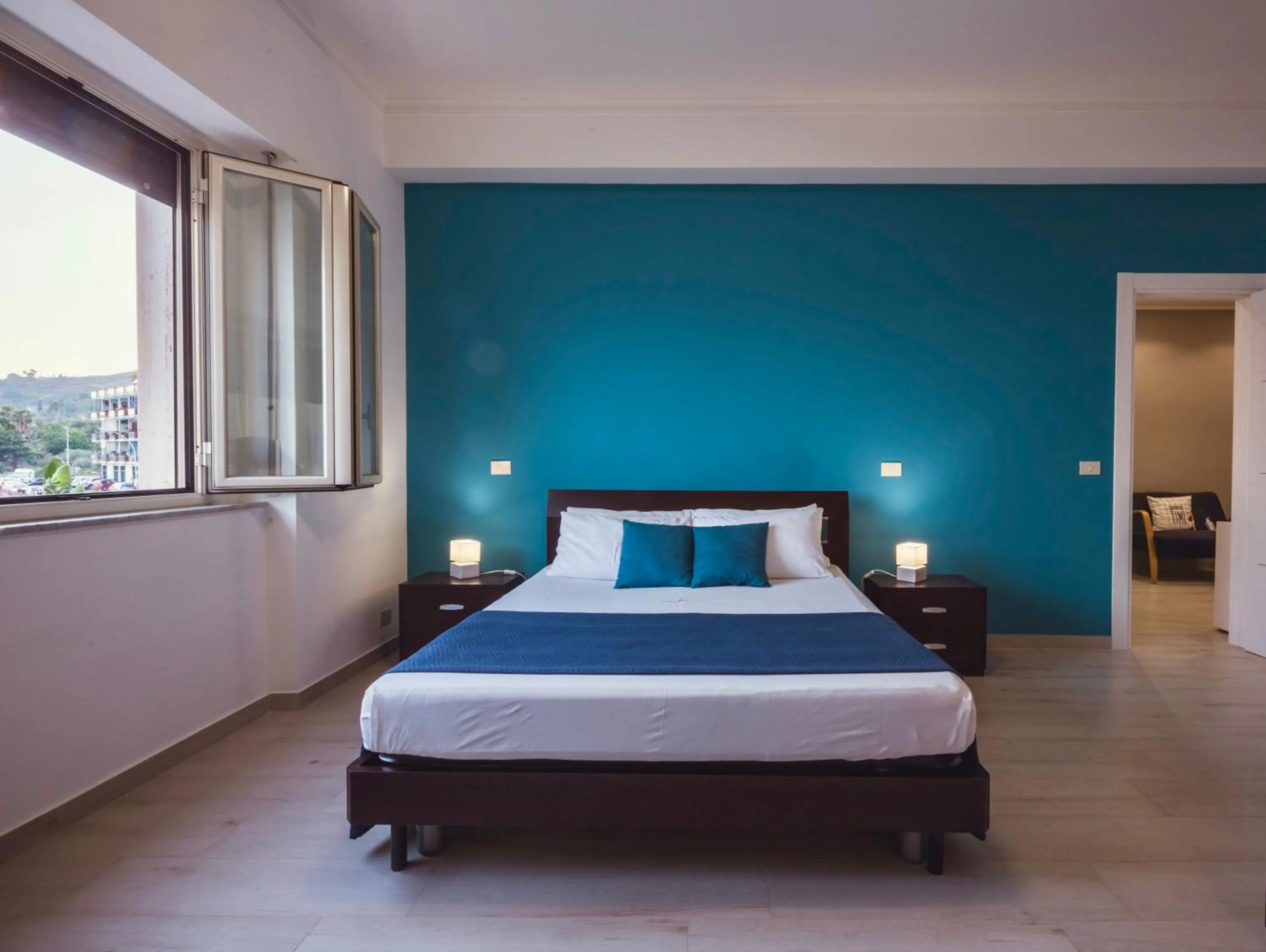 Bedroom, Bed in Oasis