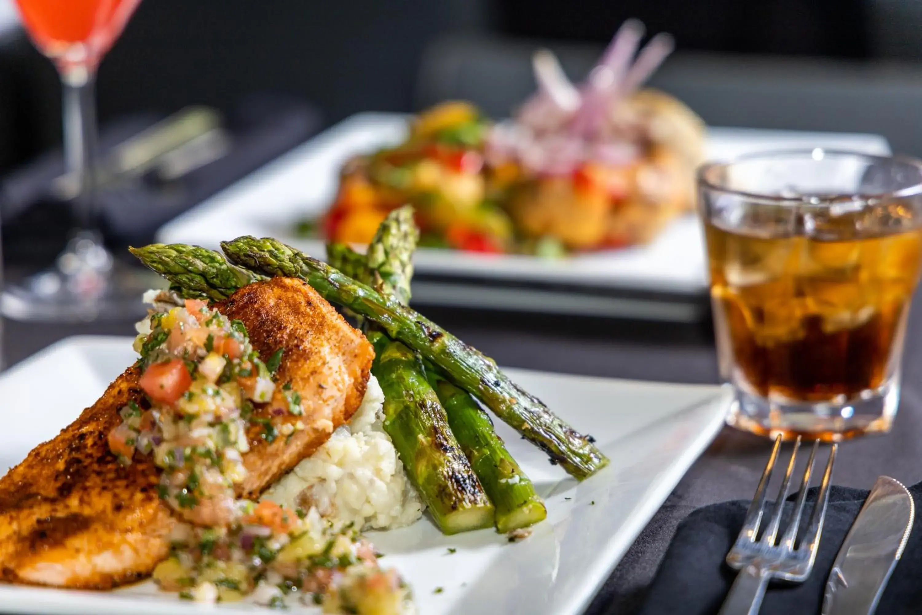 Restaurant/places to eat in Fortune House Hotel Suites Restaurant/places to eat in Fortune House Hotel Suites