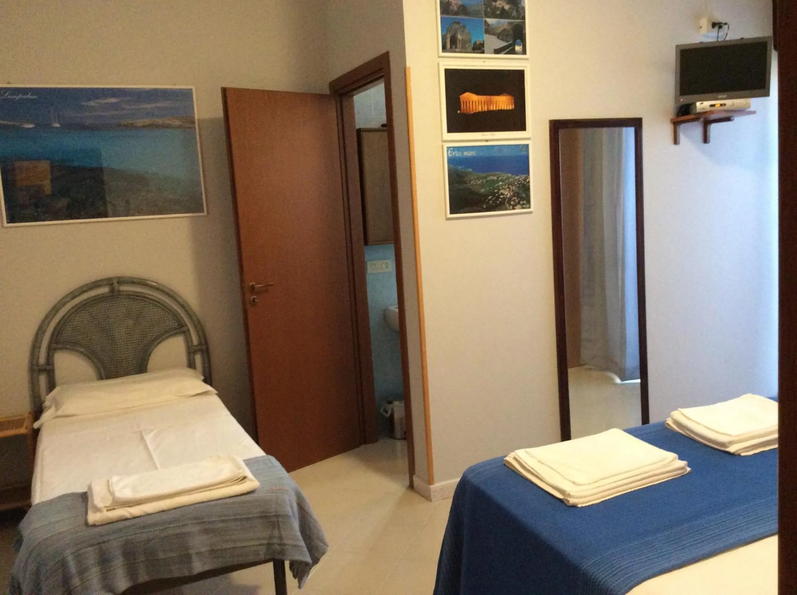 Photo of the whole room, Bed in Orlando Vacanze Camere