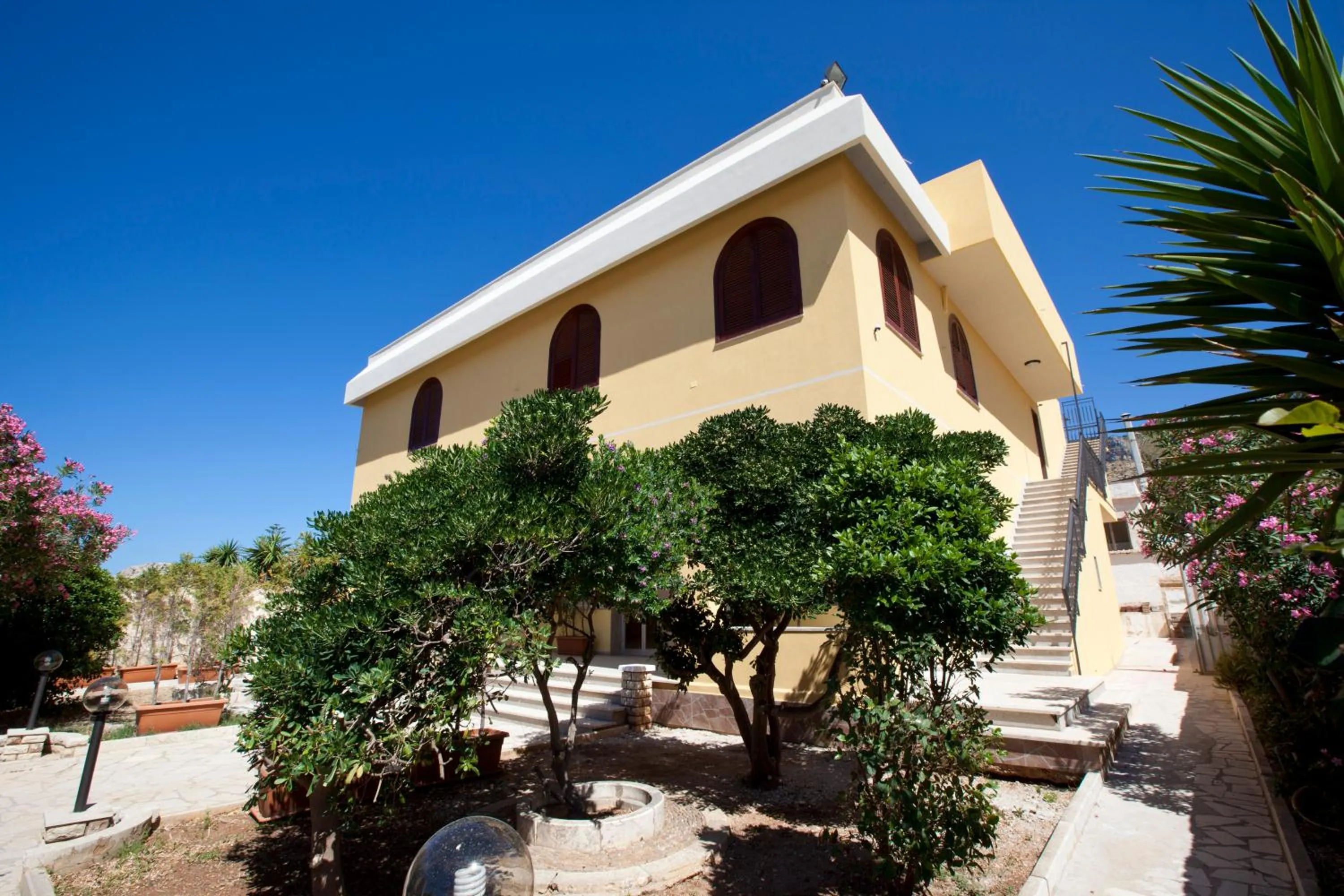 Facade/entrance in Orlando Vacanze Camere