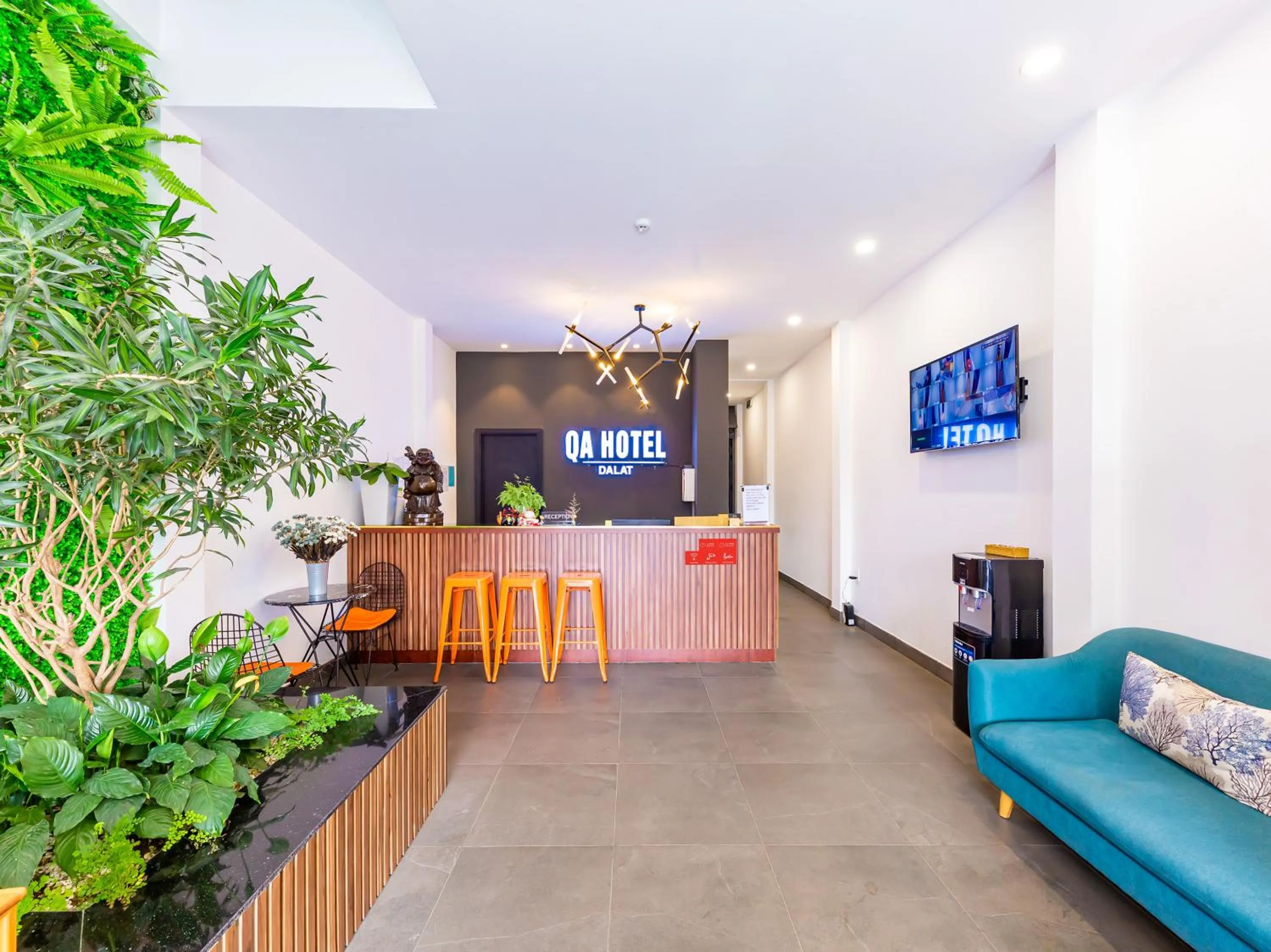 Lobby or reception in QA Hotel Dalat - City Centre