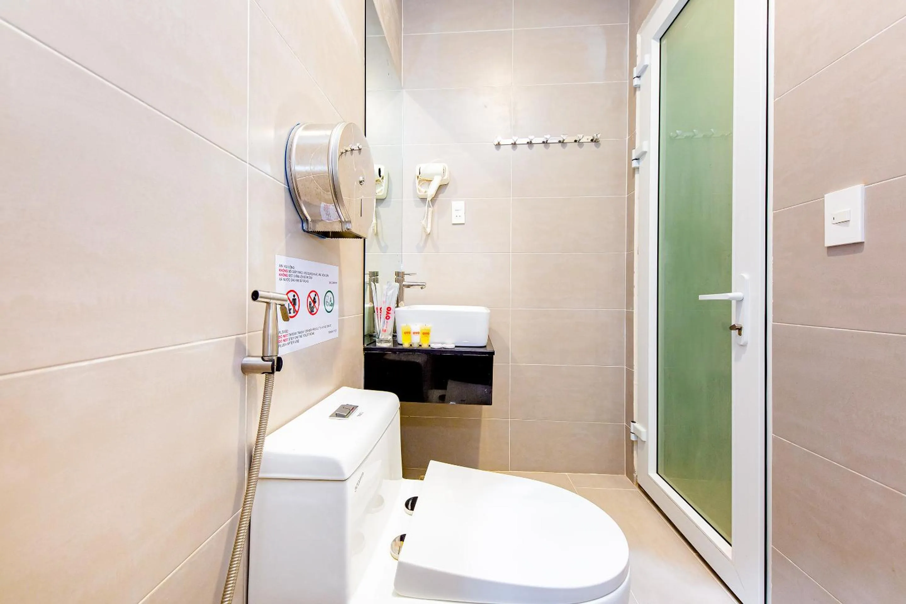 Bathroom in QA Hotel Dalat - City Centre