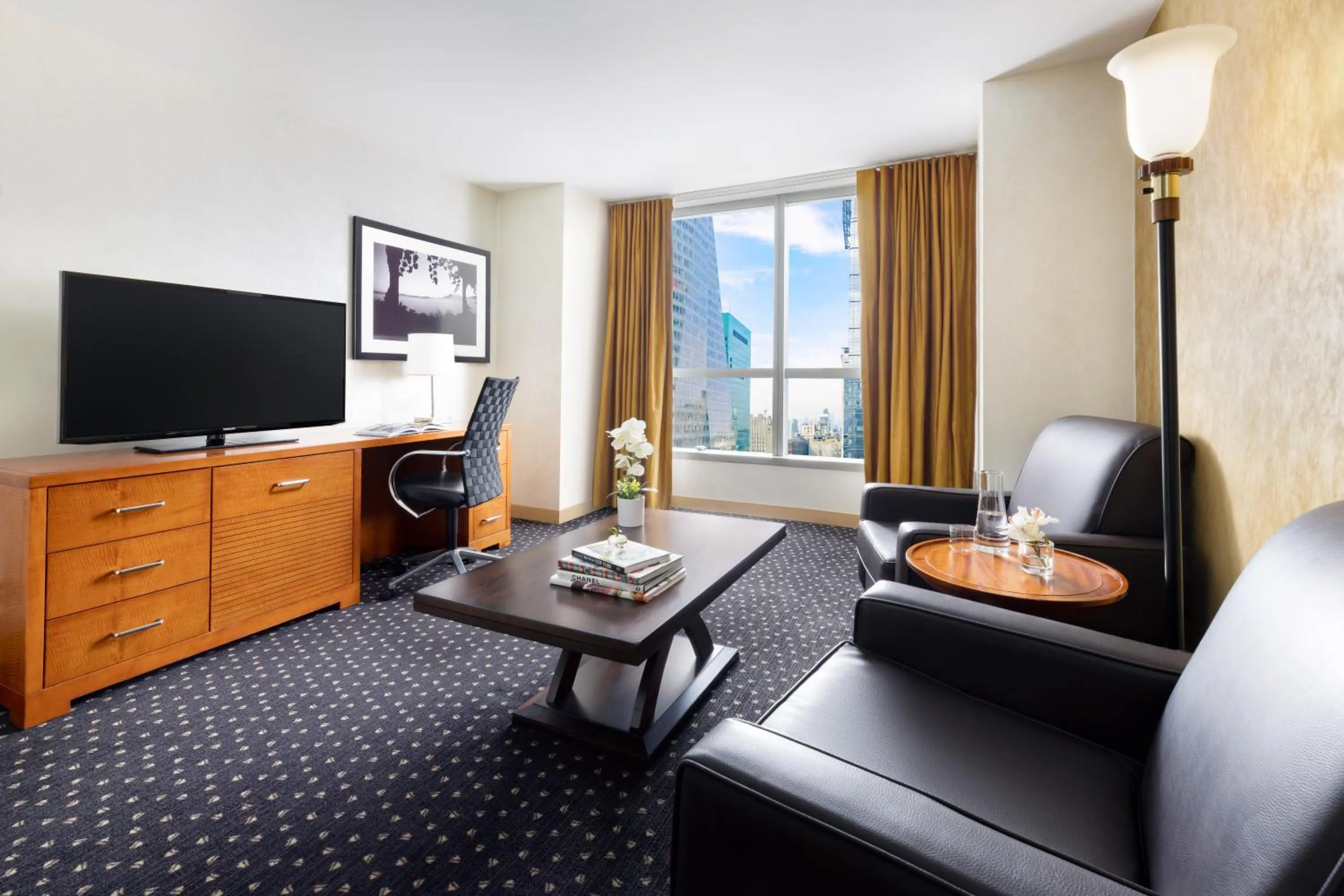 Living room in Millennium Hotel Broadway Times Square