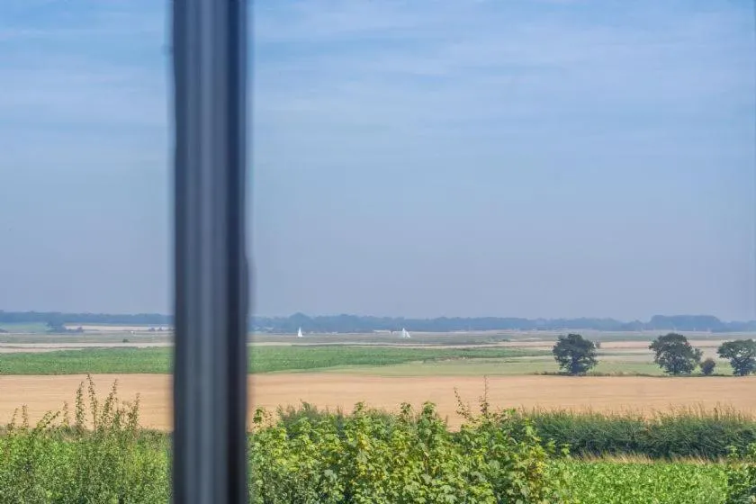 Property building in Honeypot Cottage