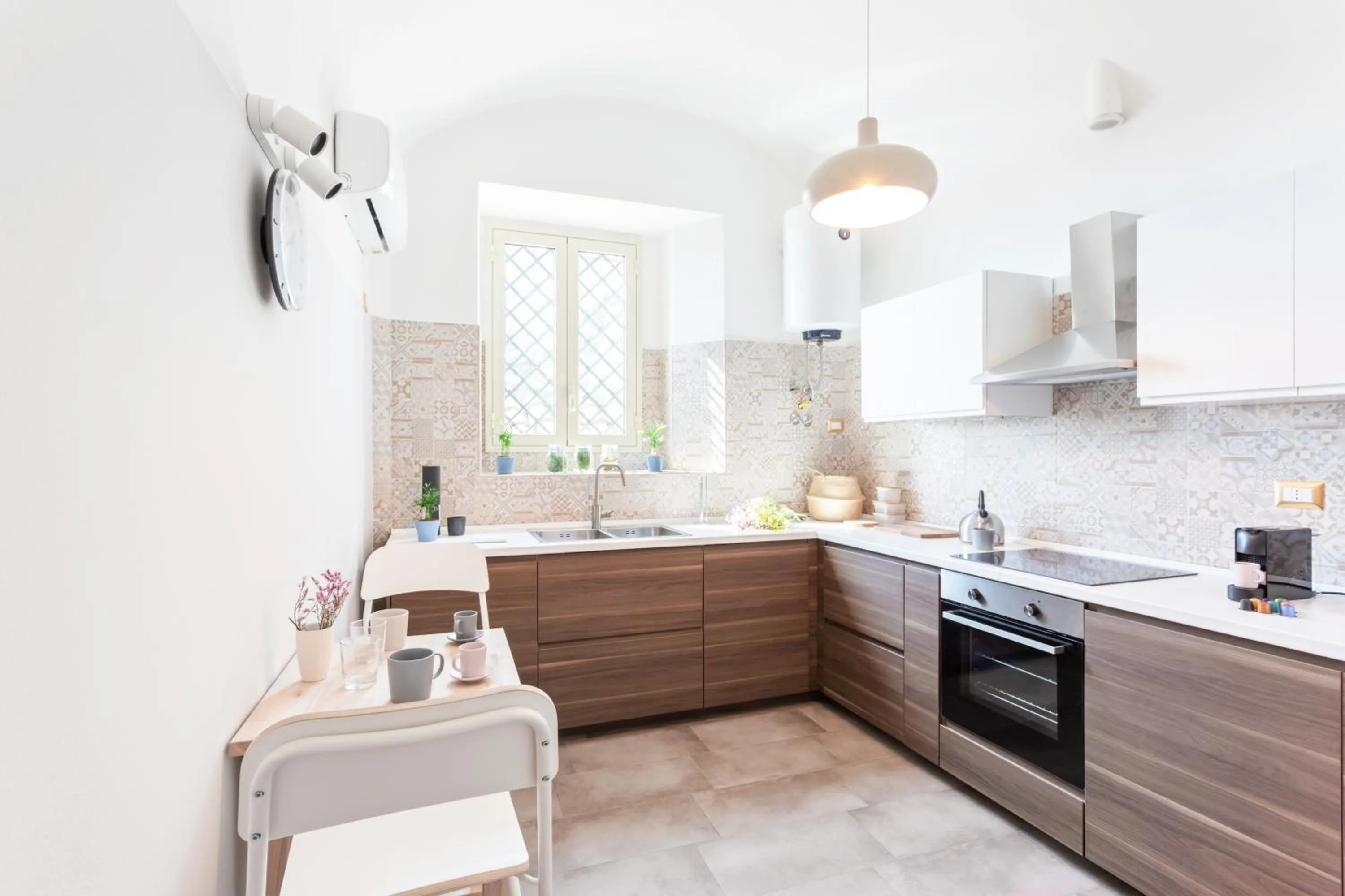 Kitchen or kitchenette in GuestHost - Catania City Center Apartment