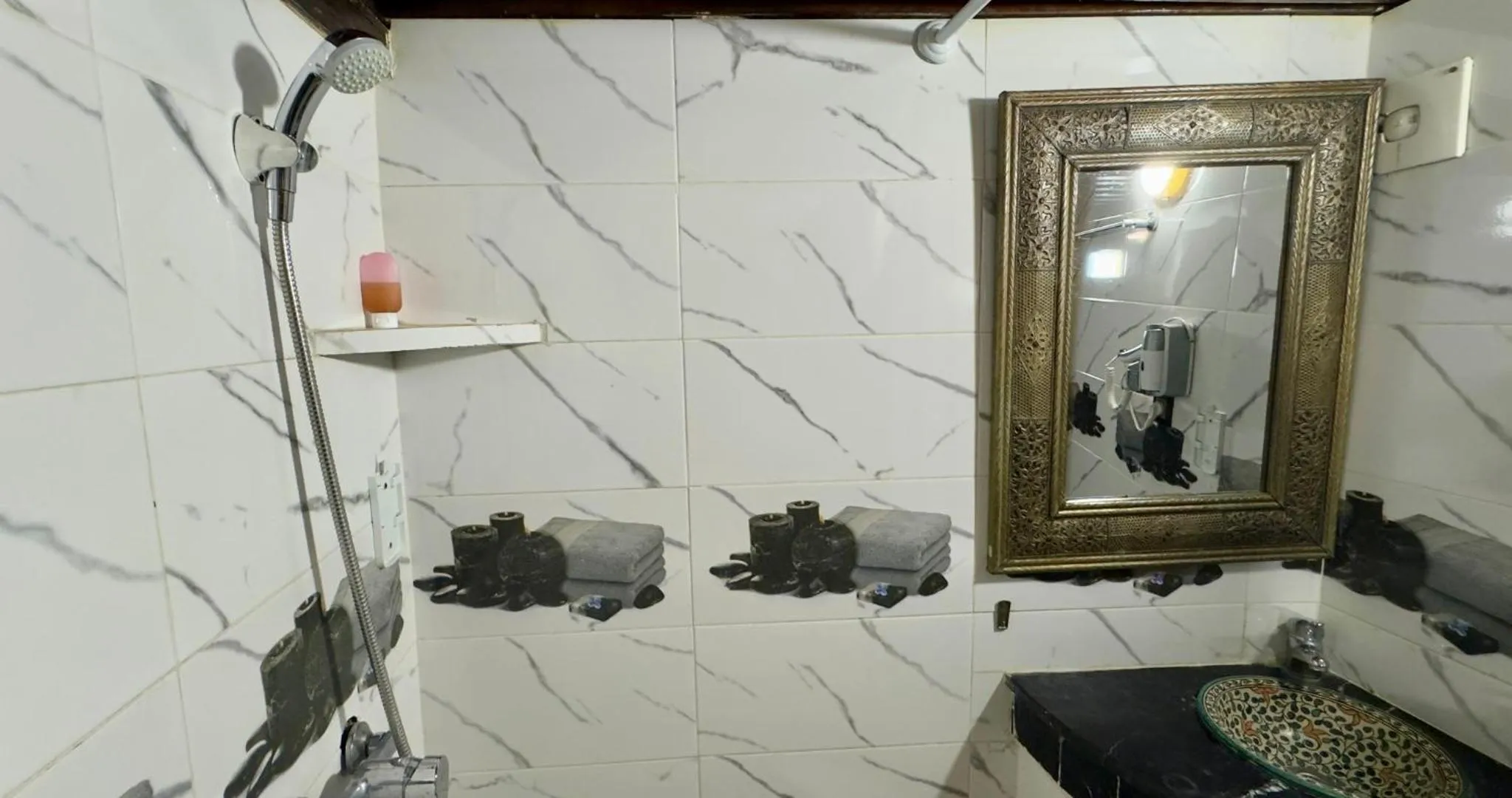 Riad Le Petit Patrimoine De Fés