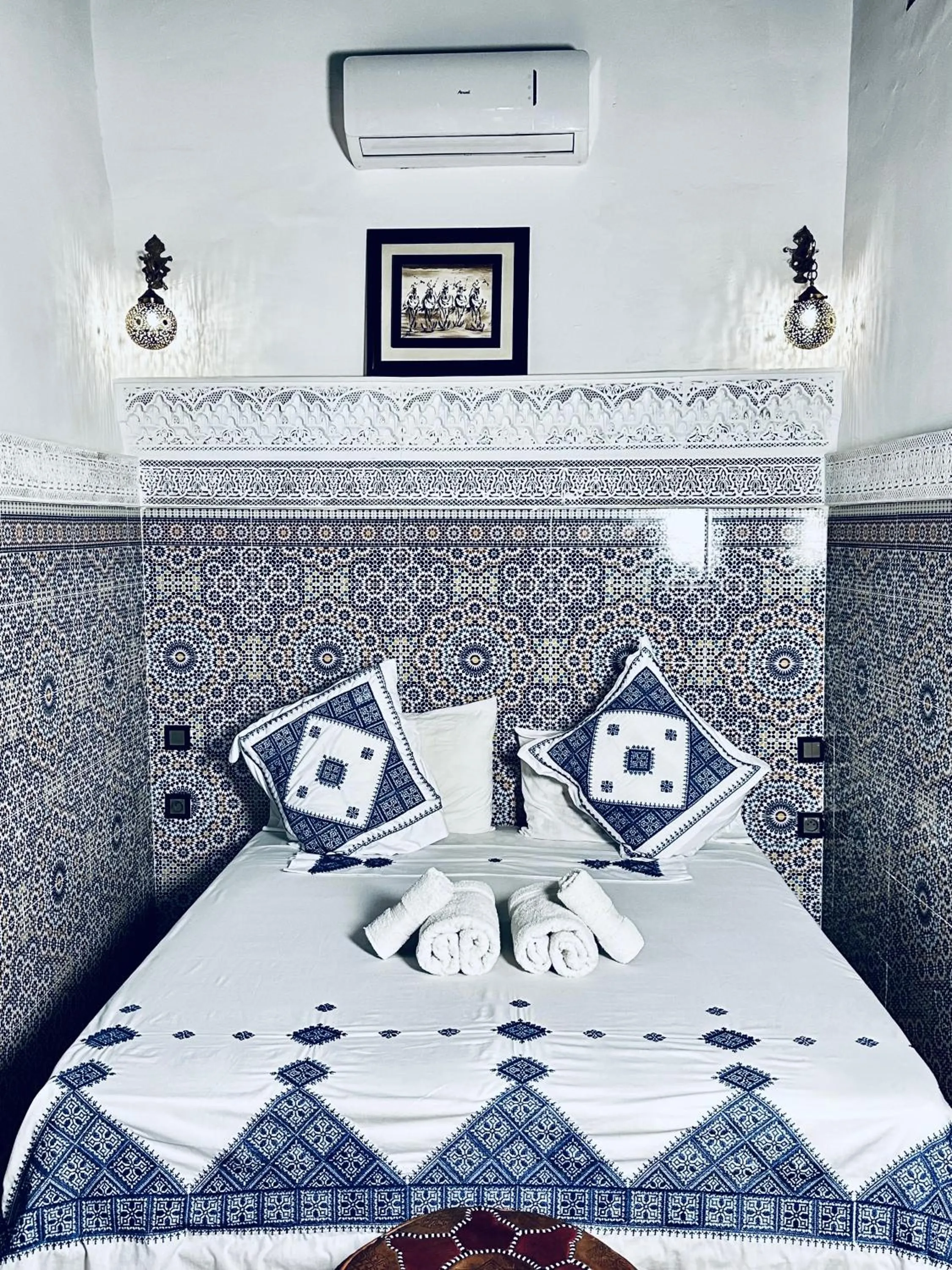Bed in Riad Le Petit Patrimoine De Fés