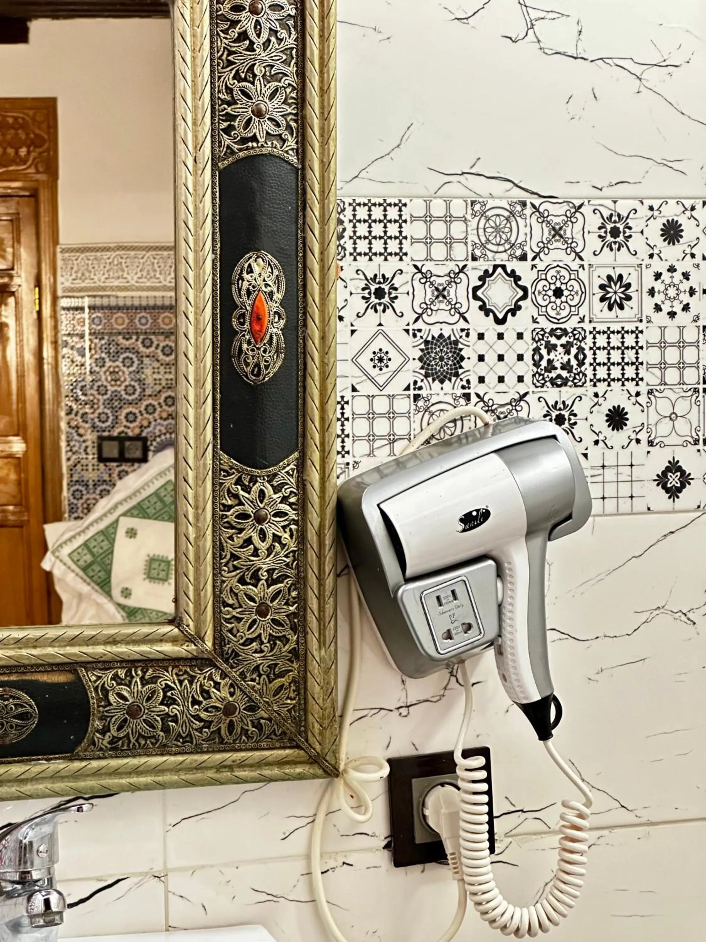 Riad Le Petit Patrimoine De Fés