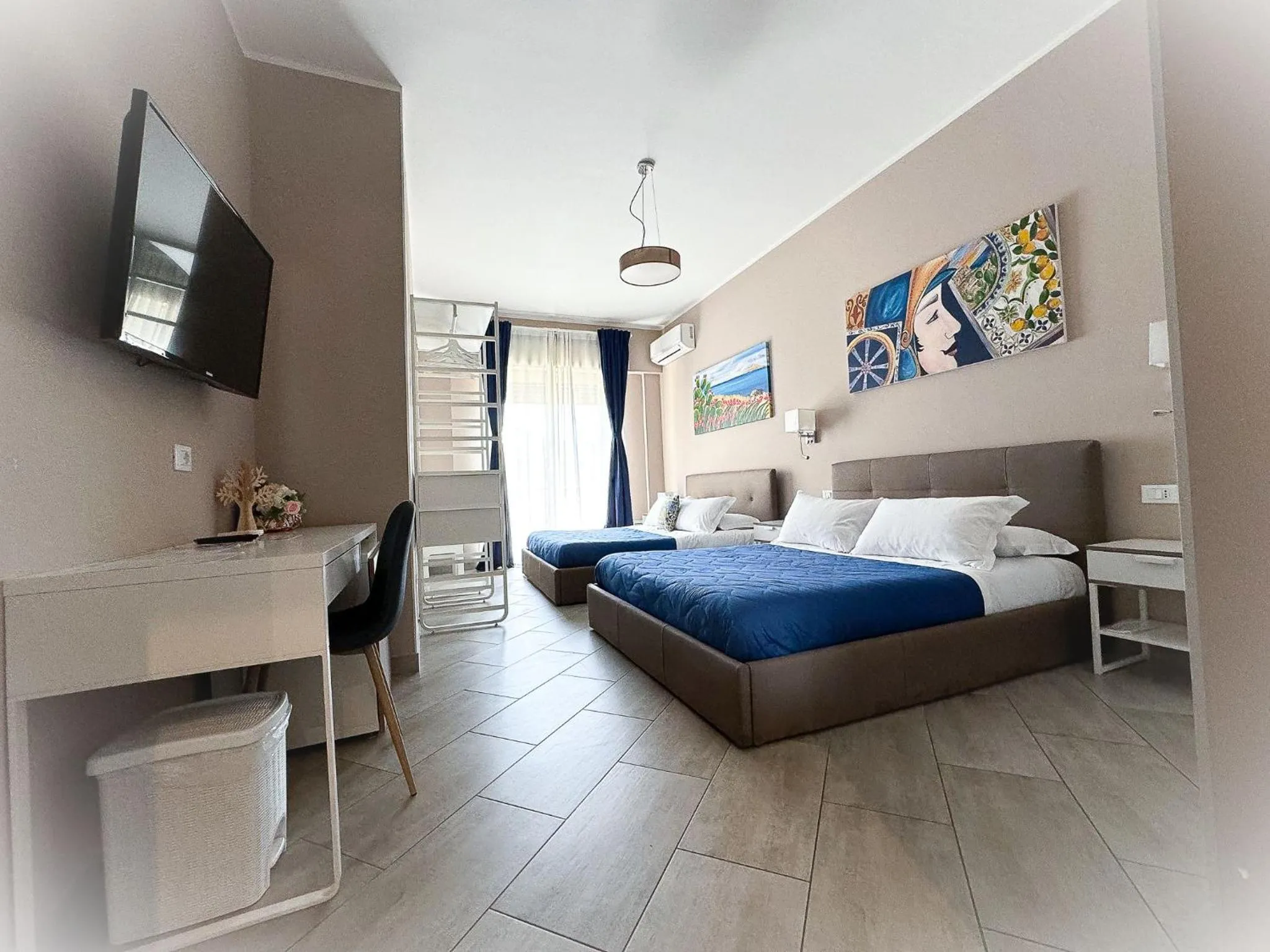 Bed in "La città delle 100 sculture" B&B BcenS con parcheggio privato - Belpasso - Etna -