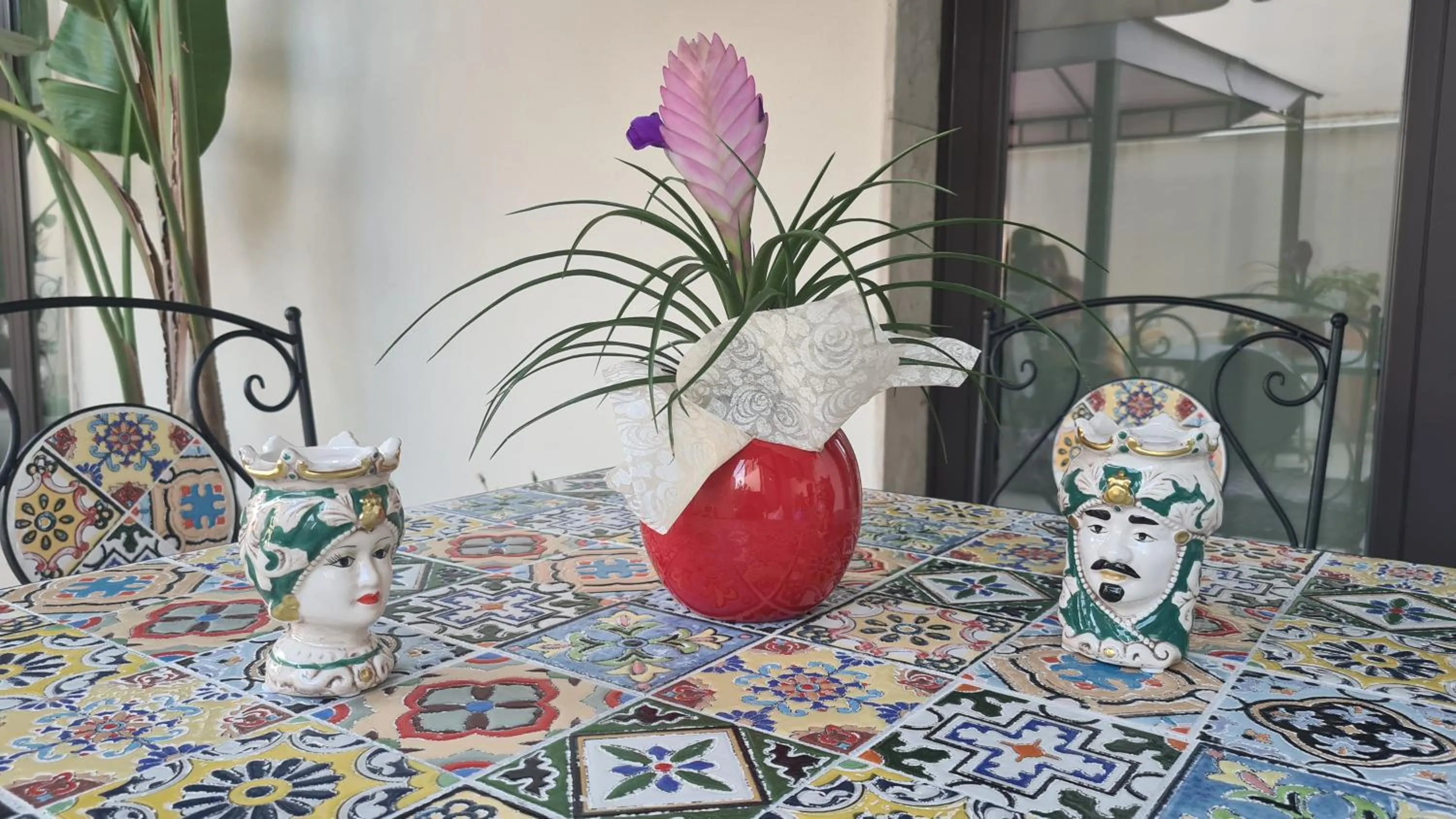 "La città delle 100 sculture" B&B BcenS con parcheggio privato - Belpasso - Etna -