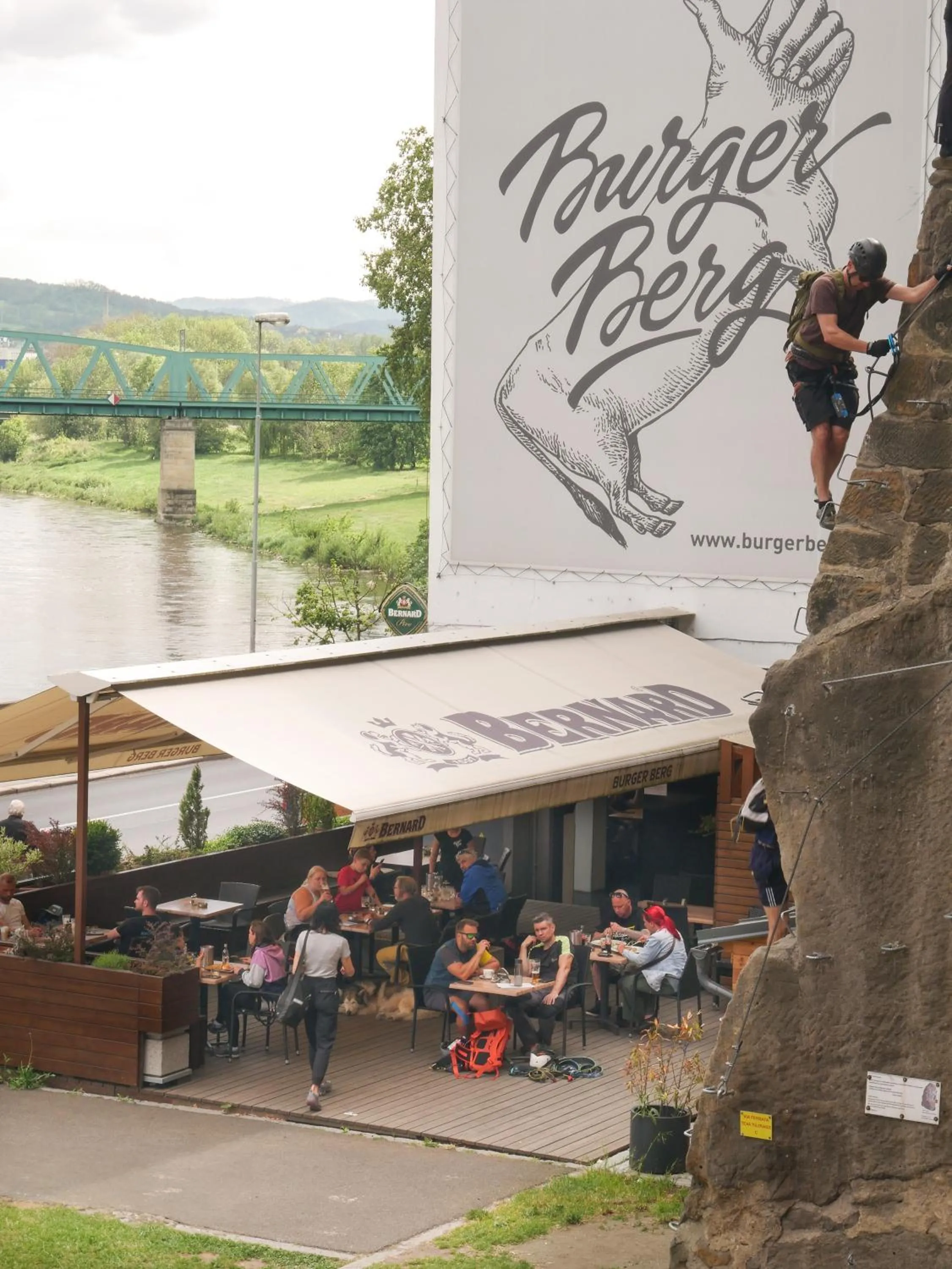 Restaurant/places to eat in Penzion Via Ferrata