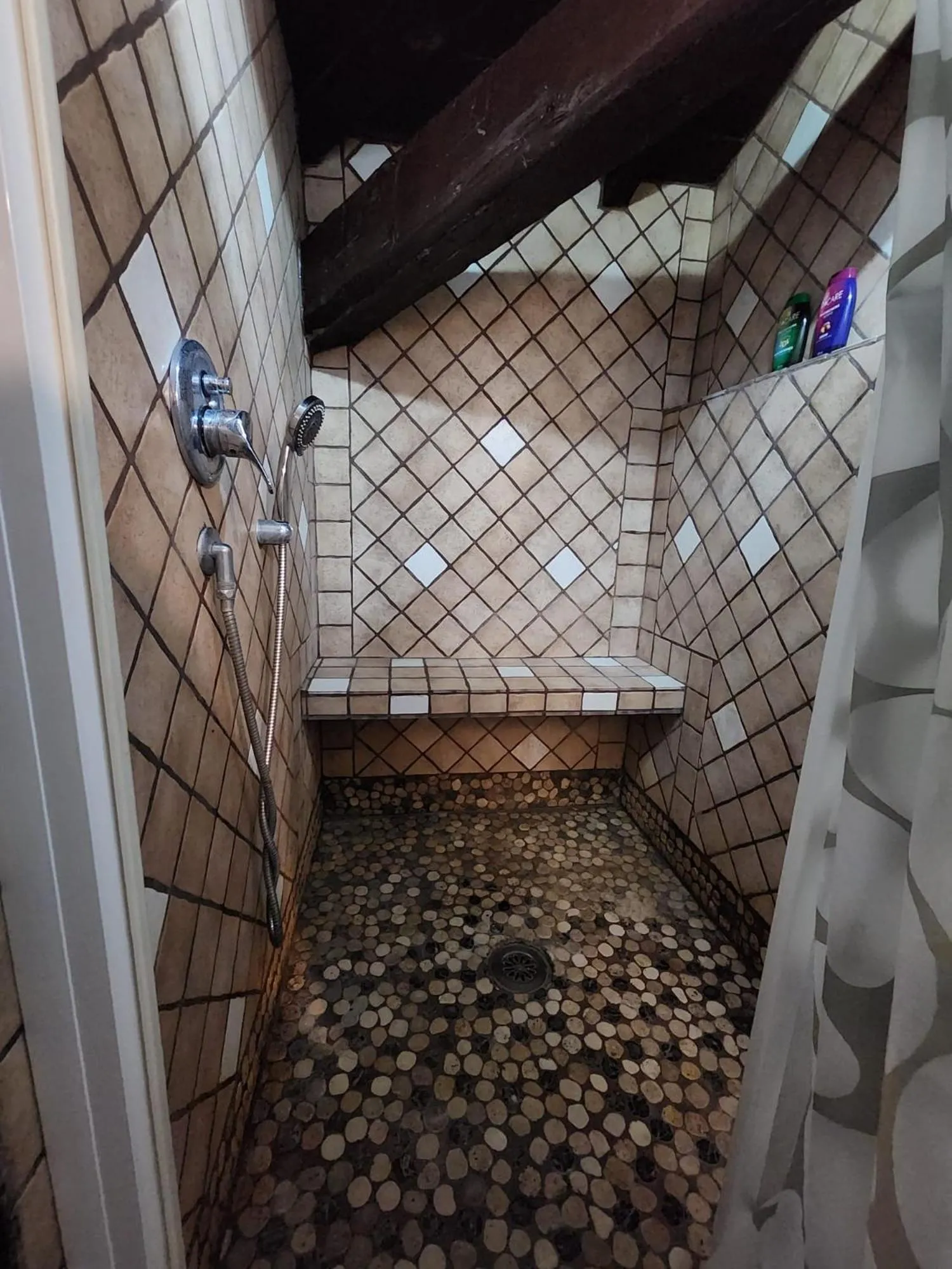 Shower in B&BGarbatella
