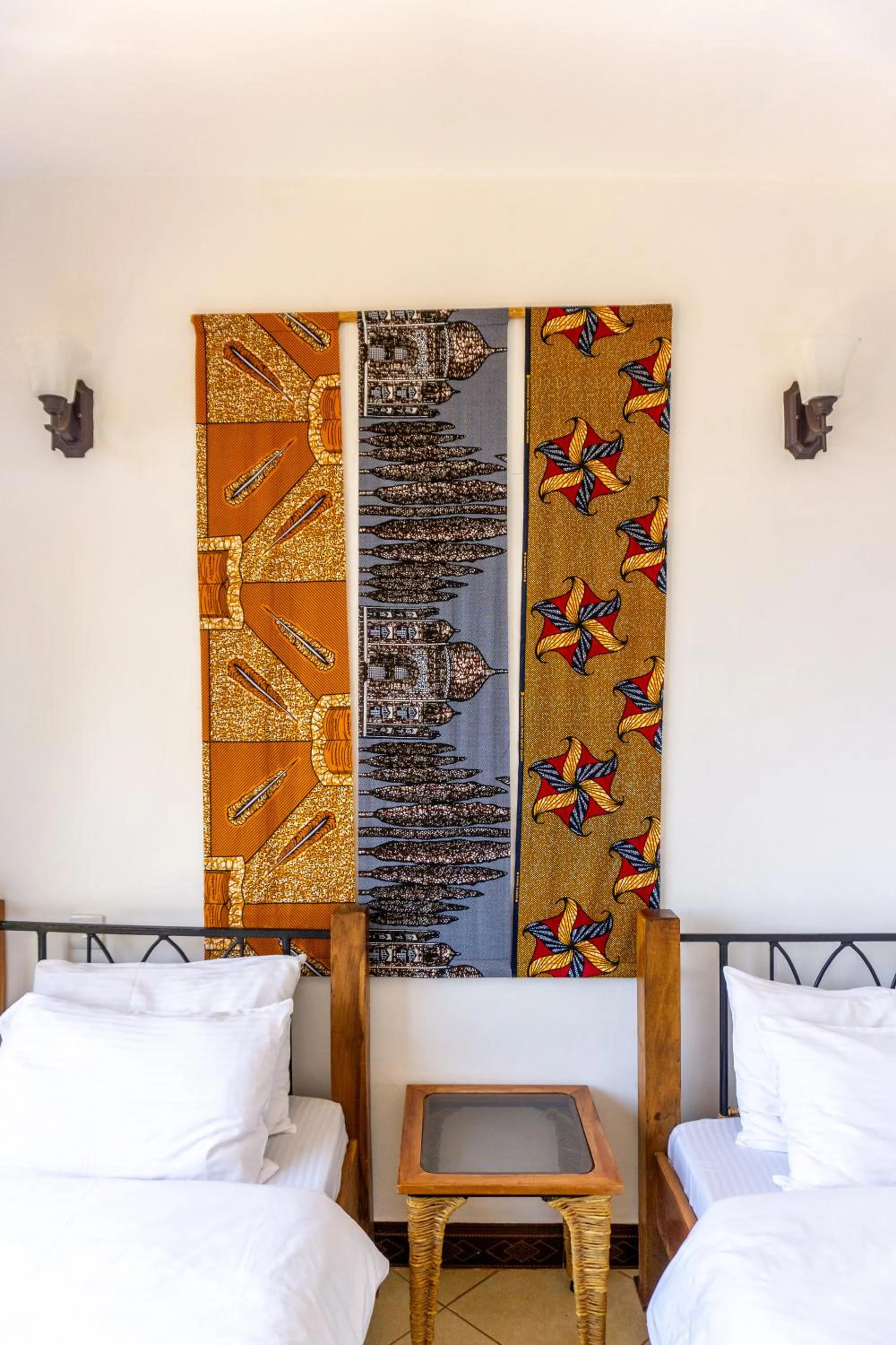 Bed in Lilac Elevate Inn