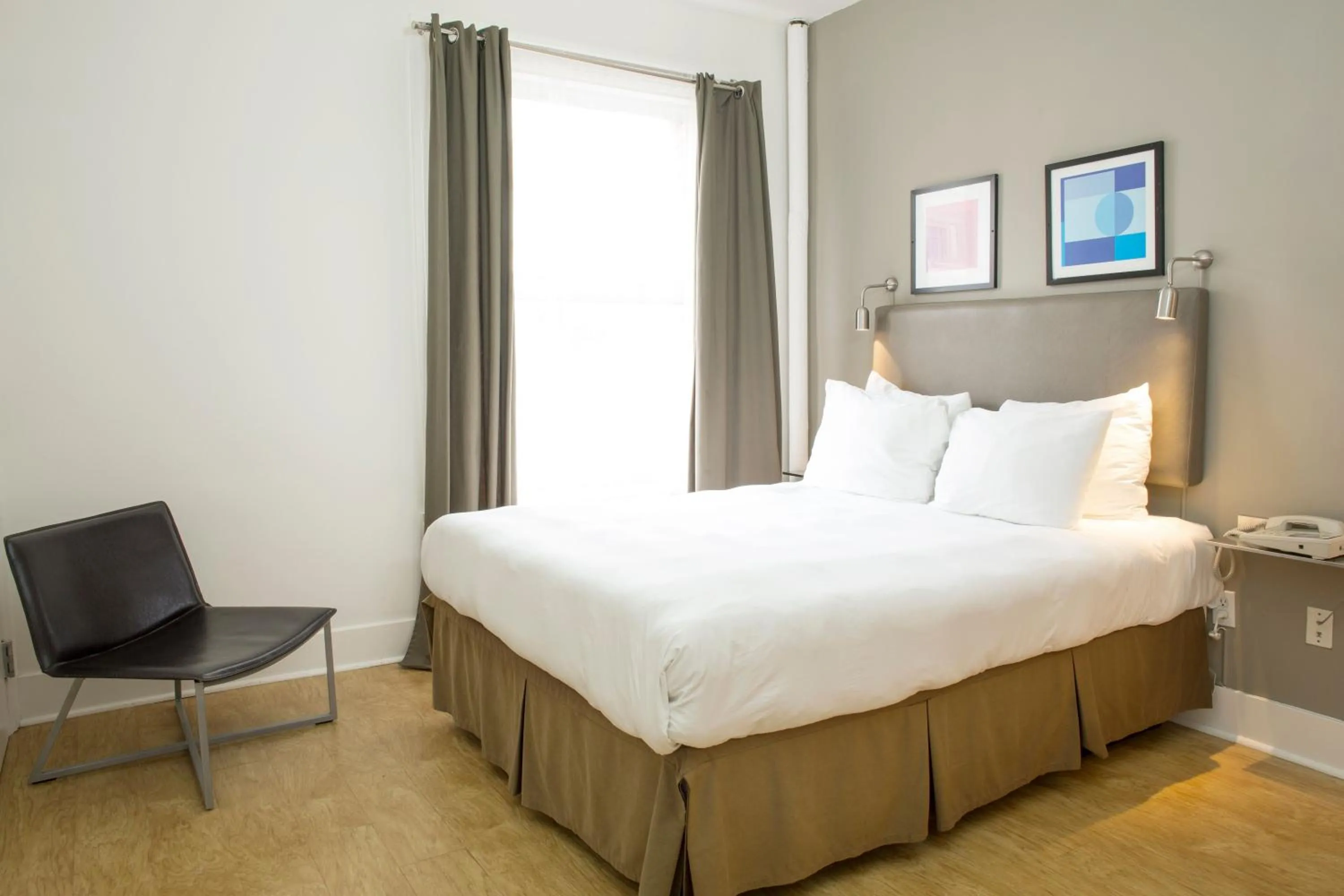 Bed in Herbert Hotel