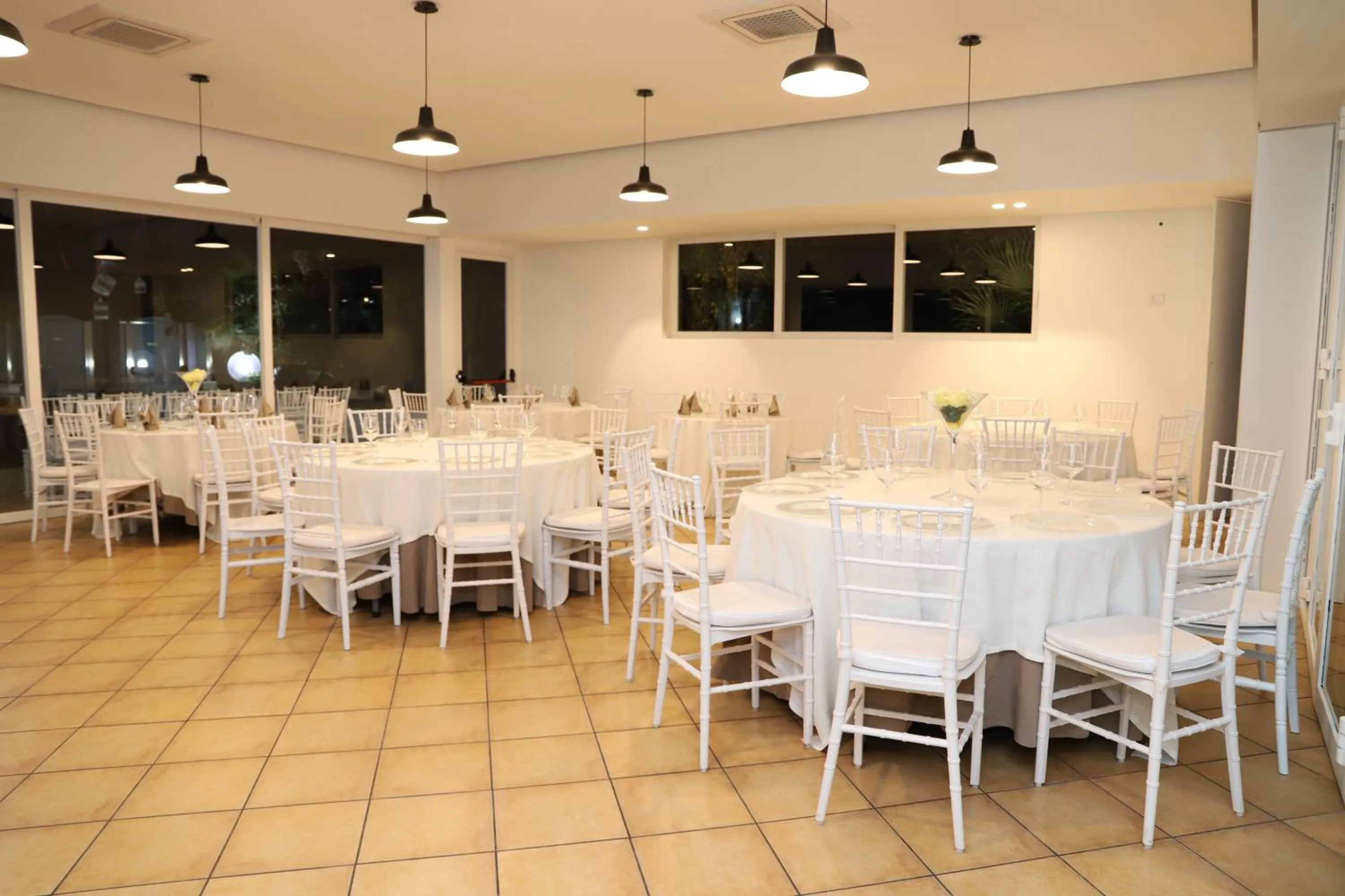 Restaurant/places to eat in Hotel Valle Verde