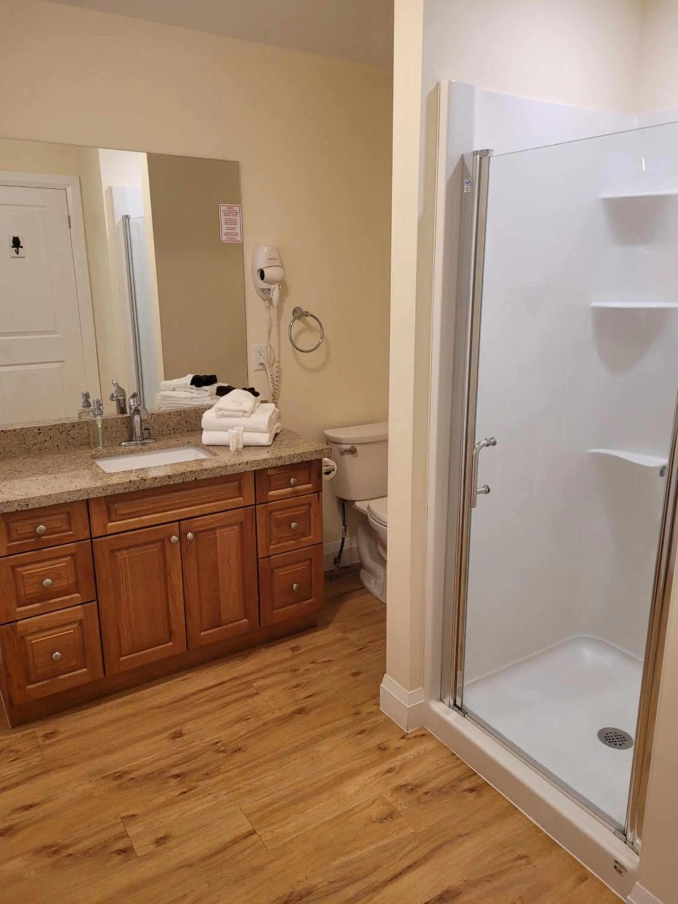 Muskoka Lakes Hotel and Resorts