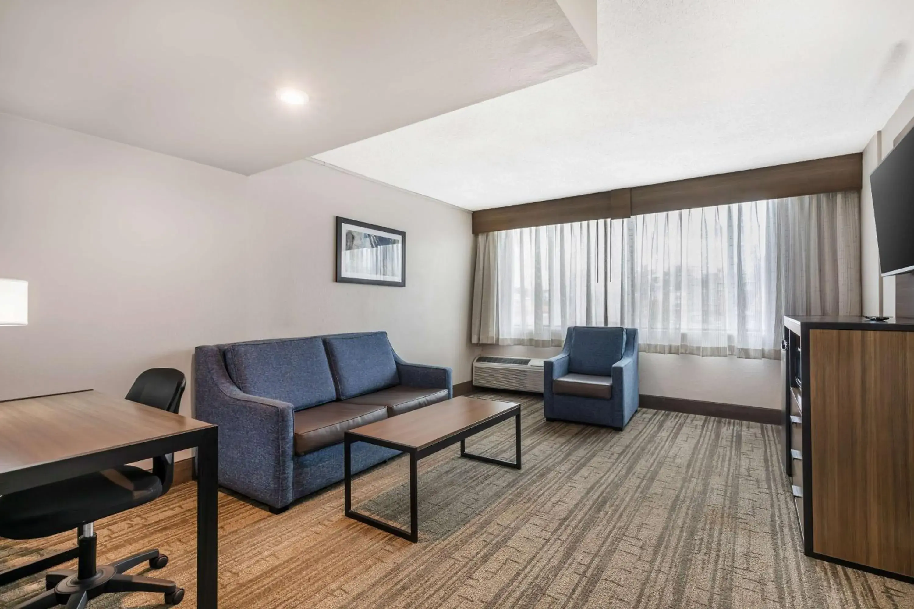 Bedroom in Best Western Plus Laurel Bedroom in Best Western Plus Laurel