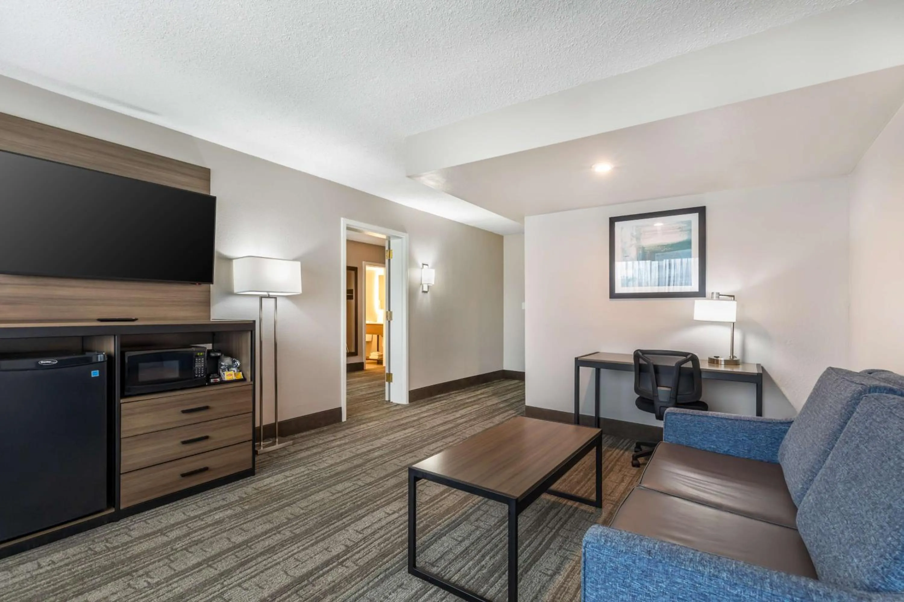 Bedroom in Best Western Plus Laurel