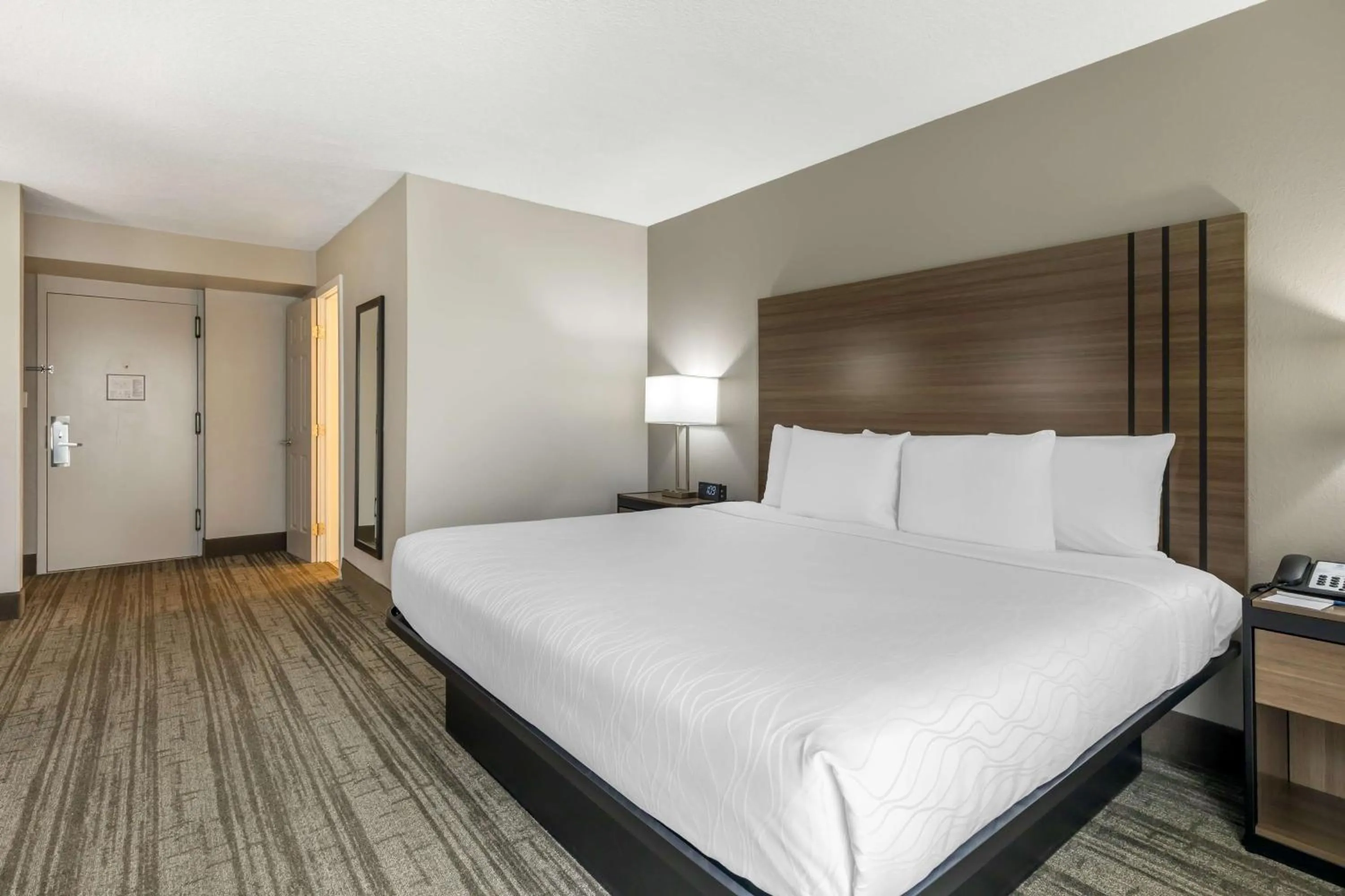 Bedroom, Bed in Best Western Plus Laurel