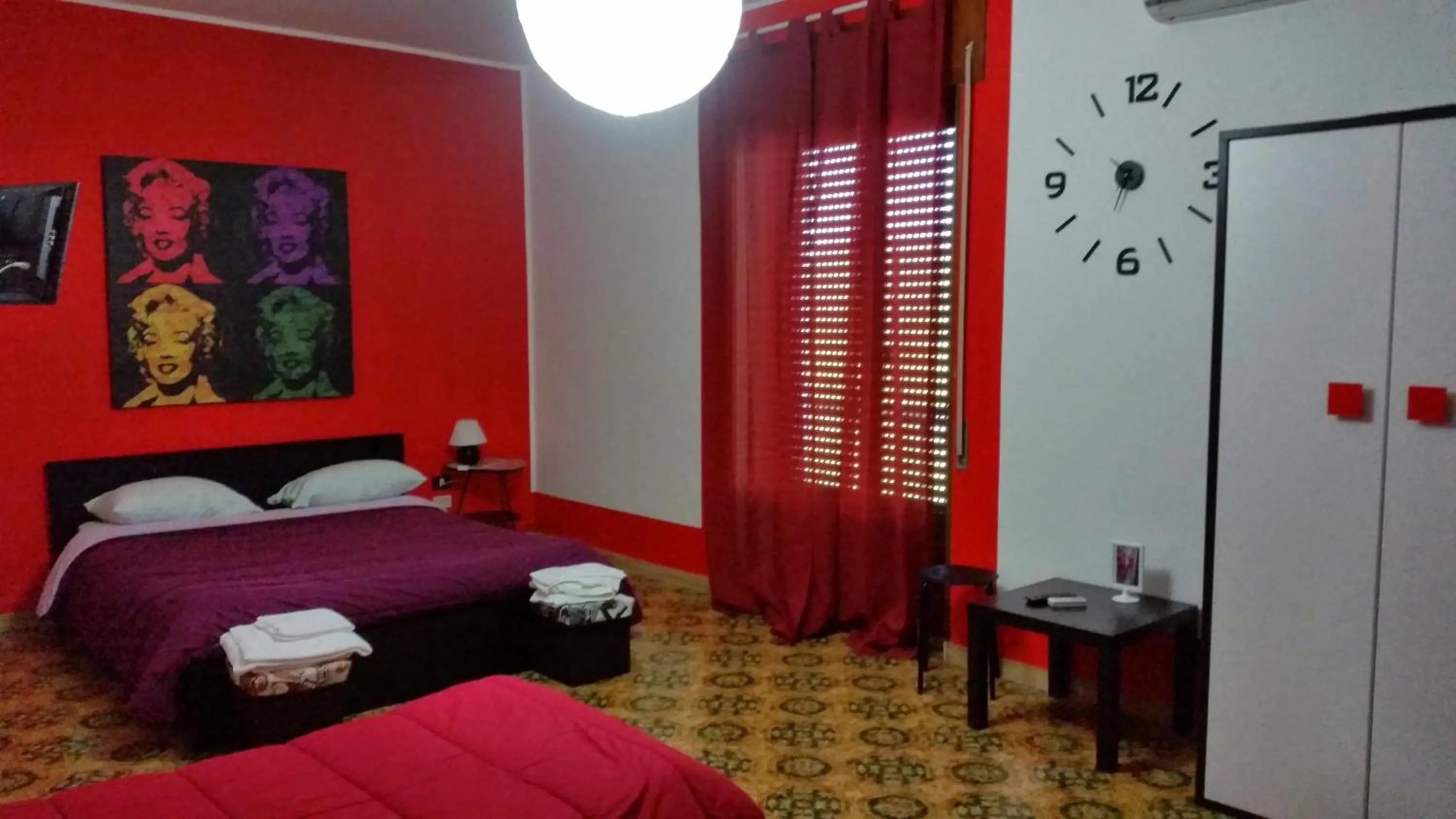 Bed in B&B Colors