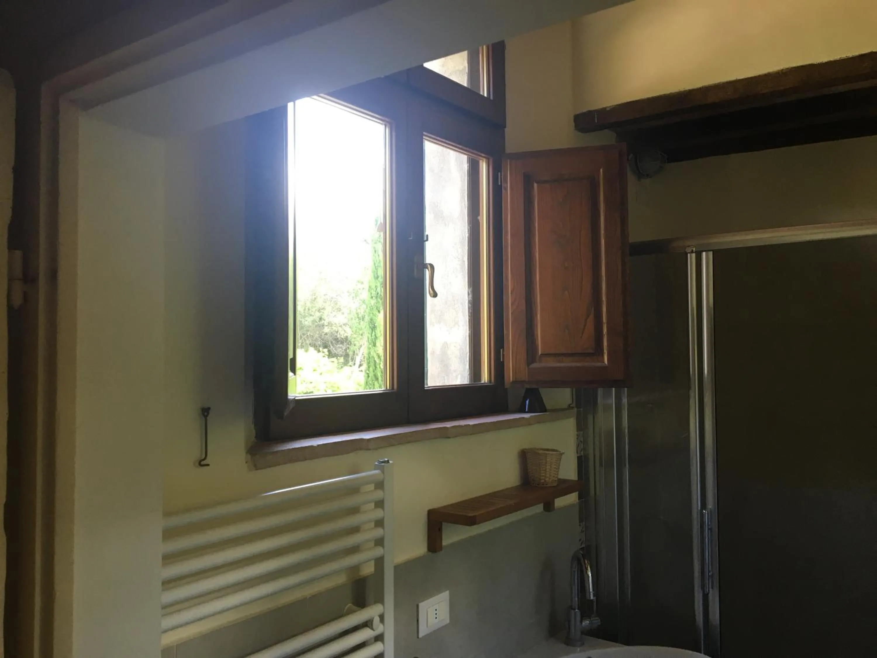 Shower in Godiolo