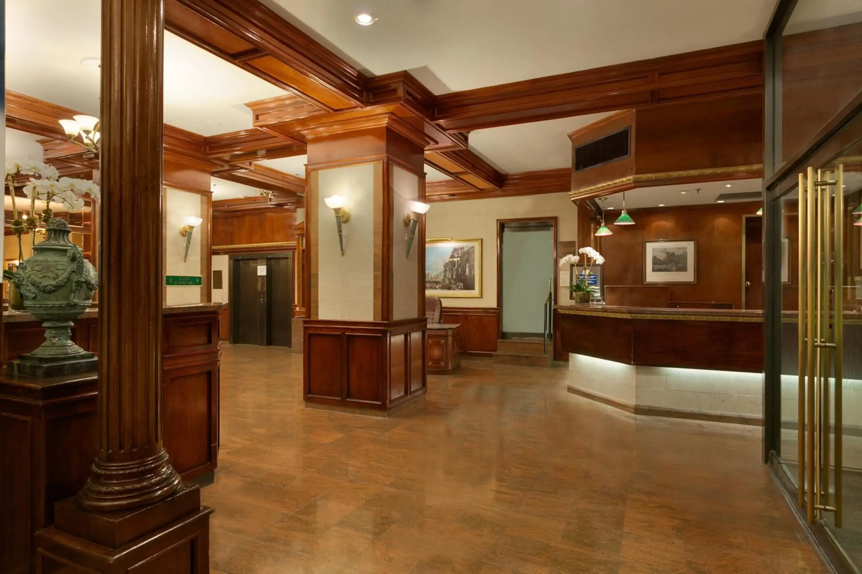 Lobby or reception in Night Hotel Broadway Lobby or reception in Night Hotel Broadway