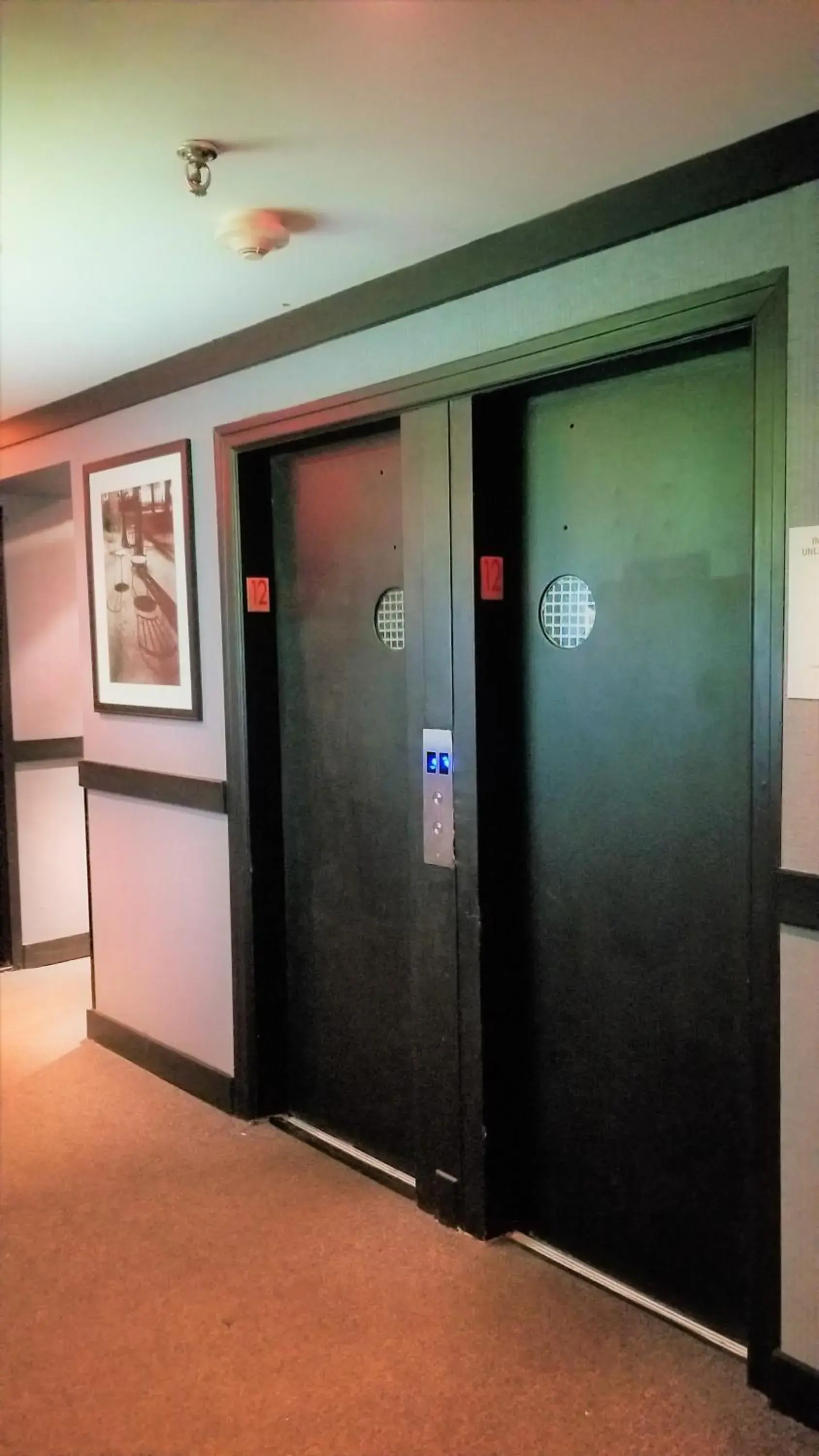 Property building in Night Hotel Broadway Property building in Night Hotel Broadway