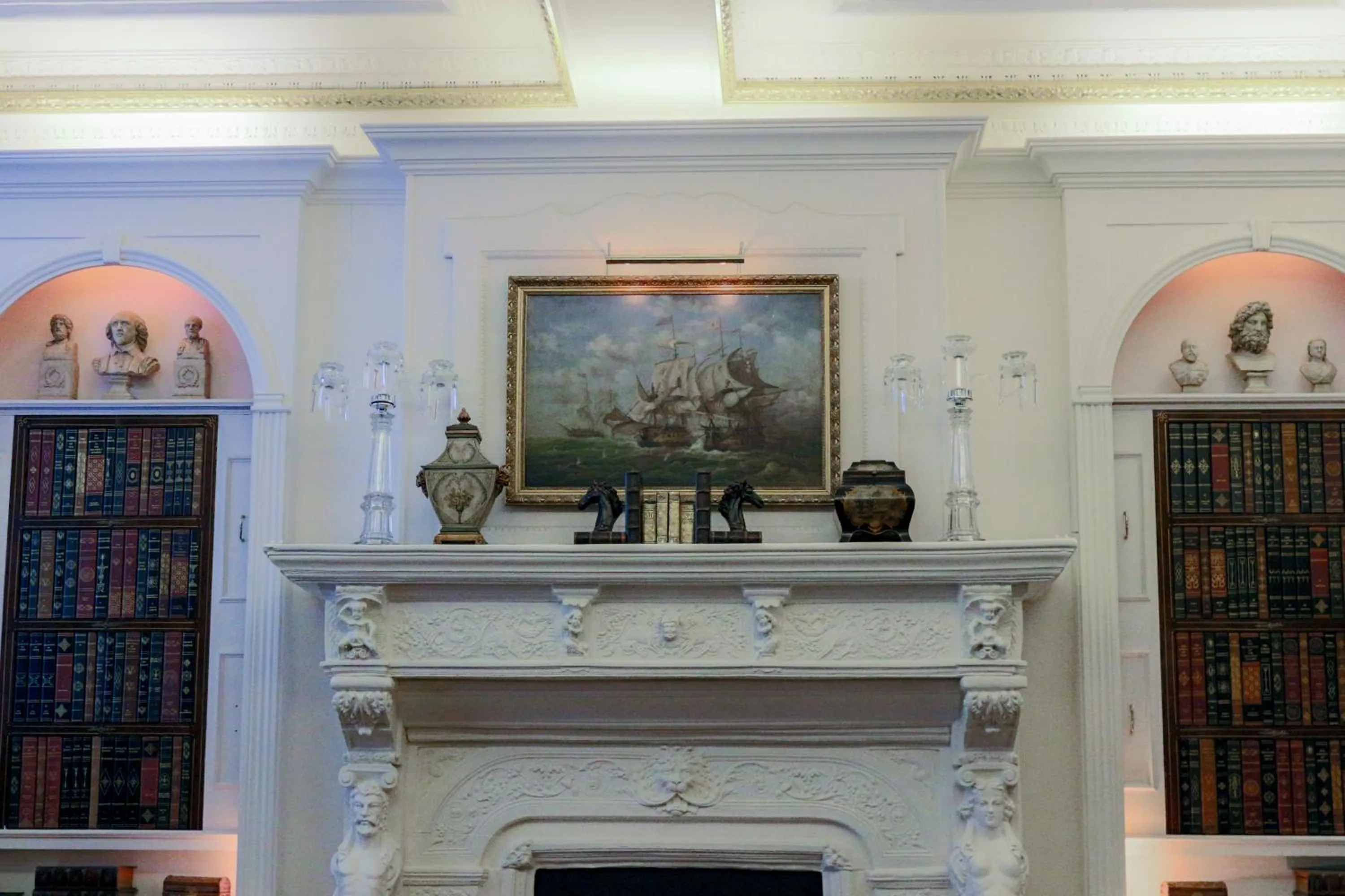 Decorative detail in Night Hotel Broadway