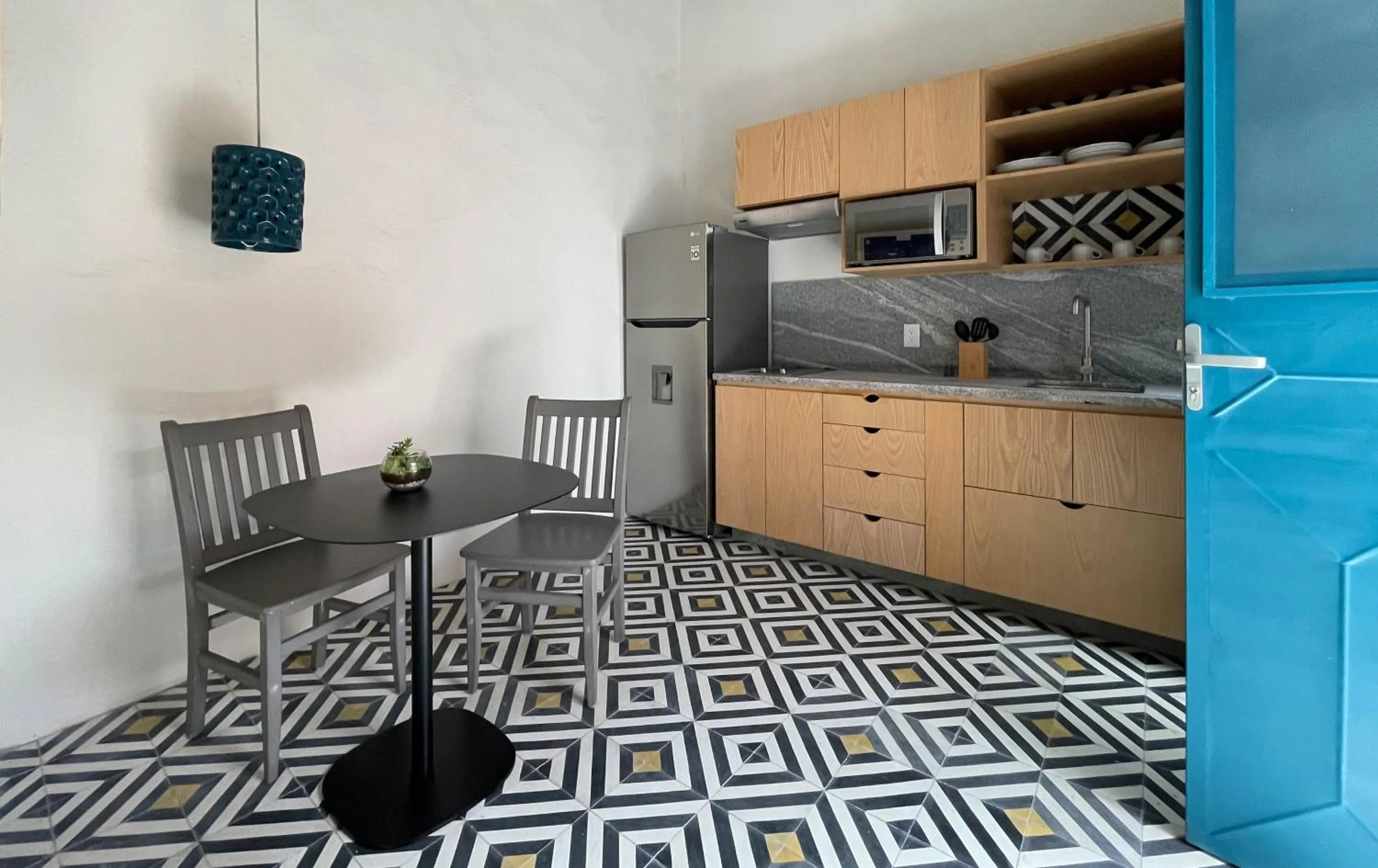 Kitchen or kitchenette in Casa Blanco by Barrio Mexico