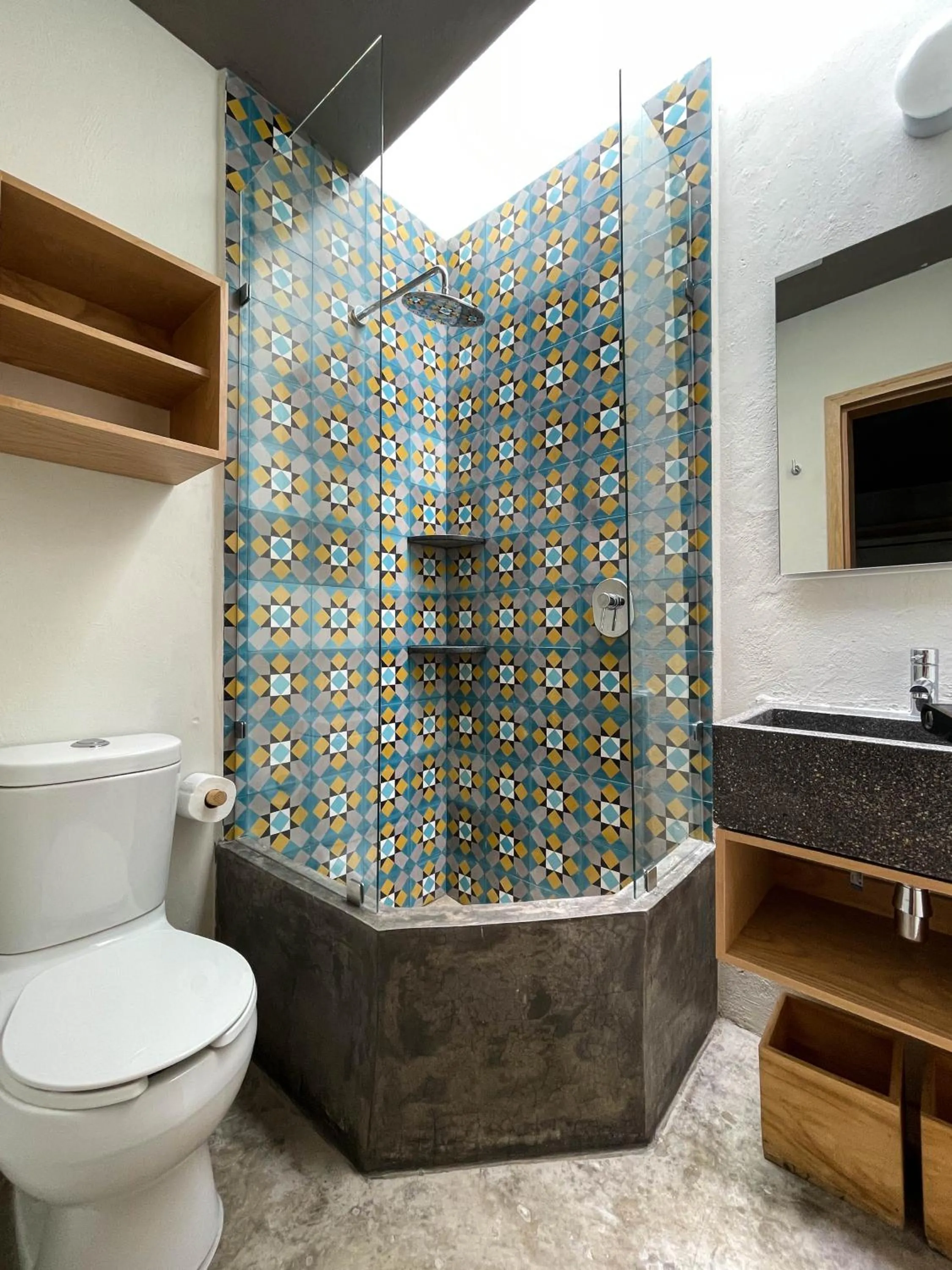 Bathroom in Casa Blanco by Barrio Mexico