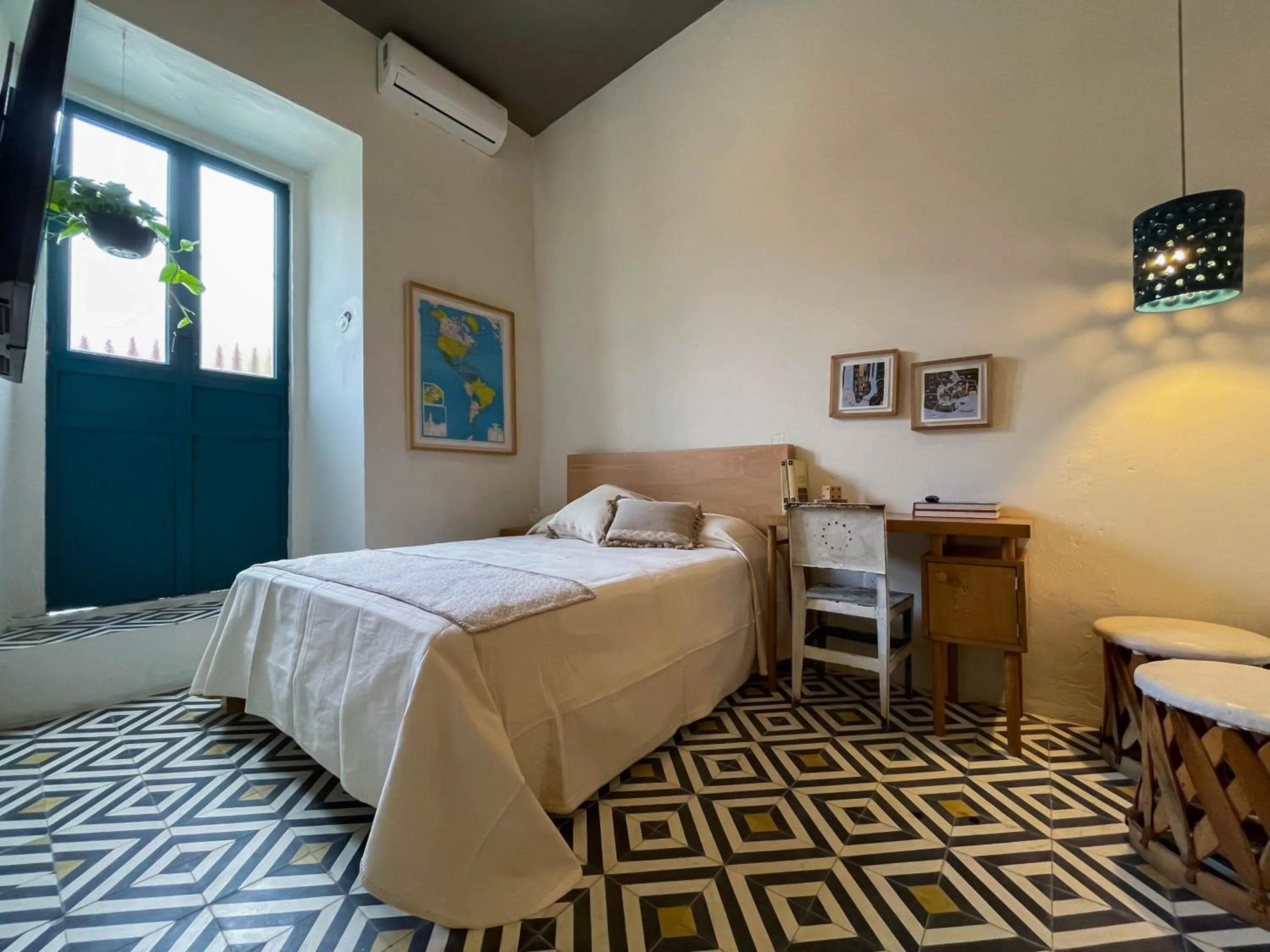 Bedroom, Bed in Casa Blanco by Barrio Mexico