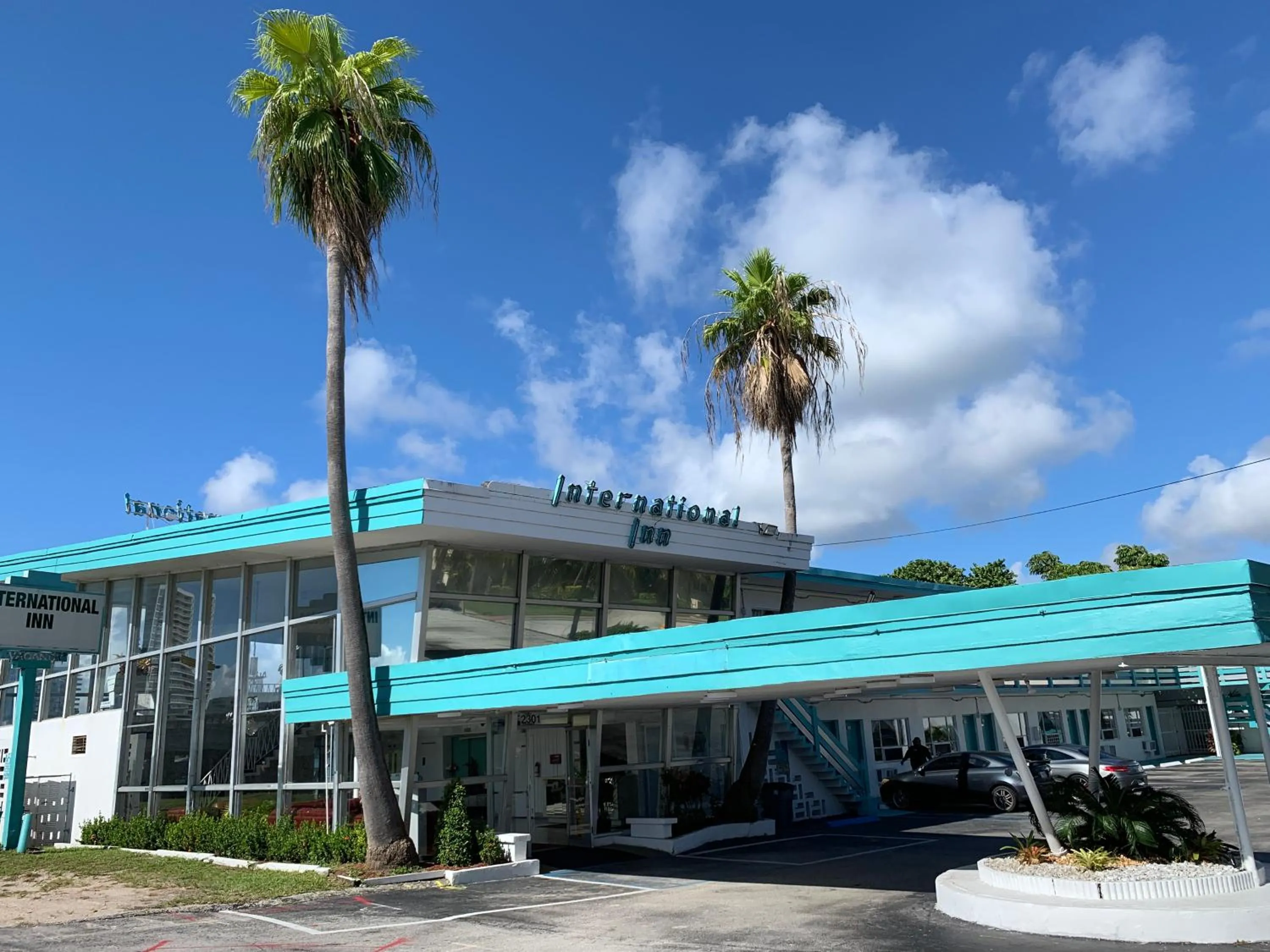 Property building in International Inn on the Bay