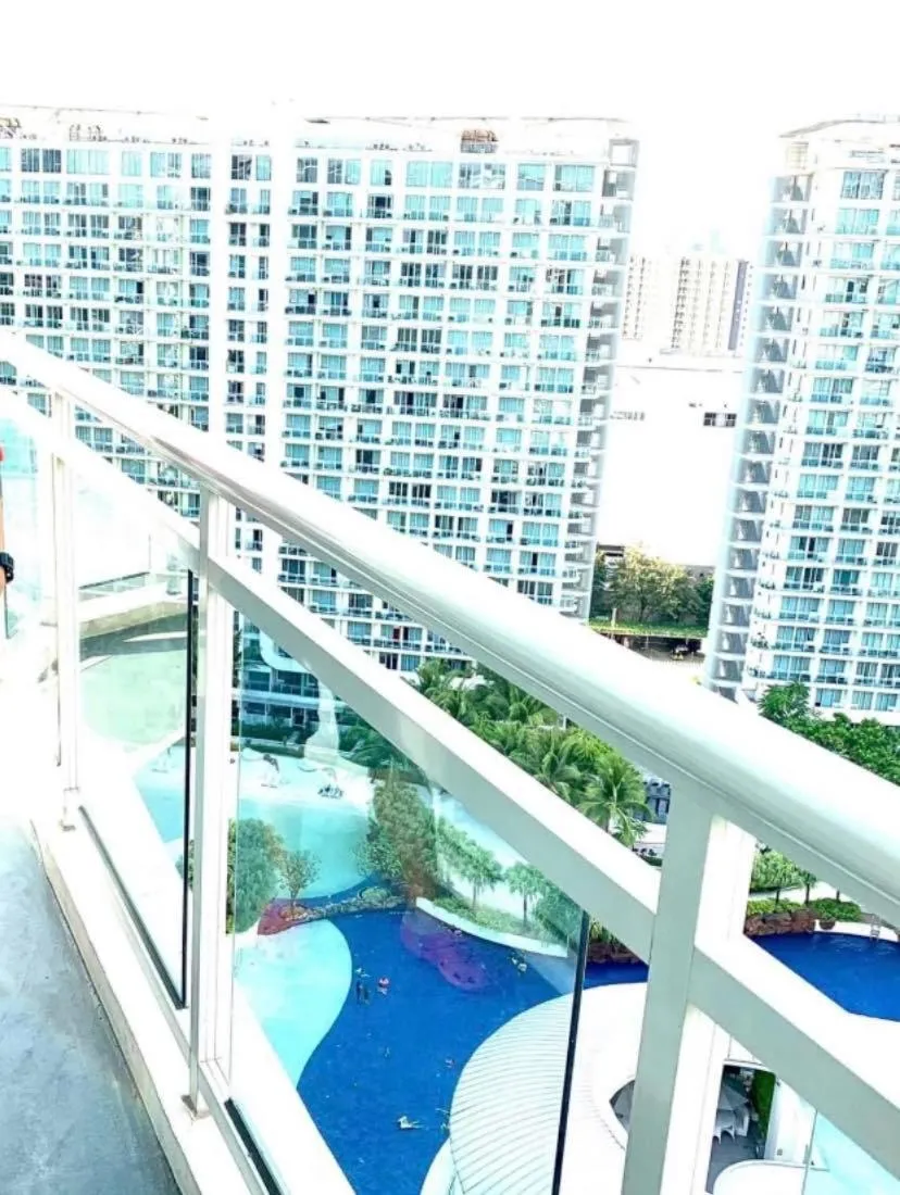 Azure C2 Balcony wifi Near Mall Airport MULTIPLE UNITS