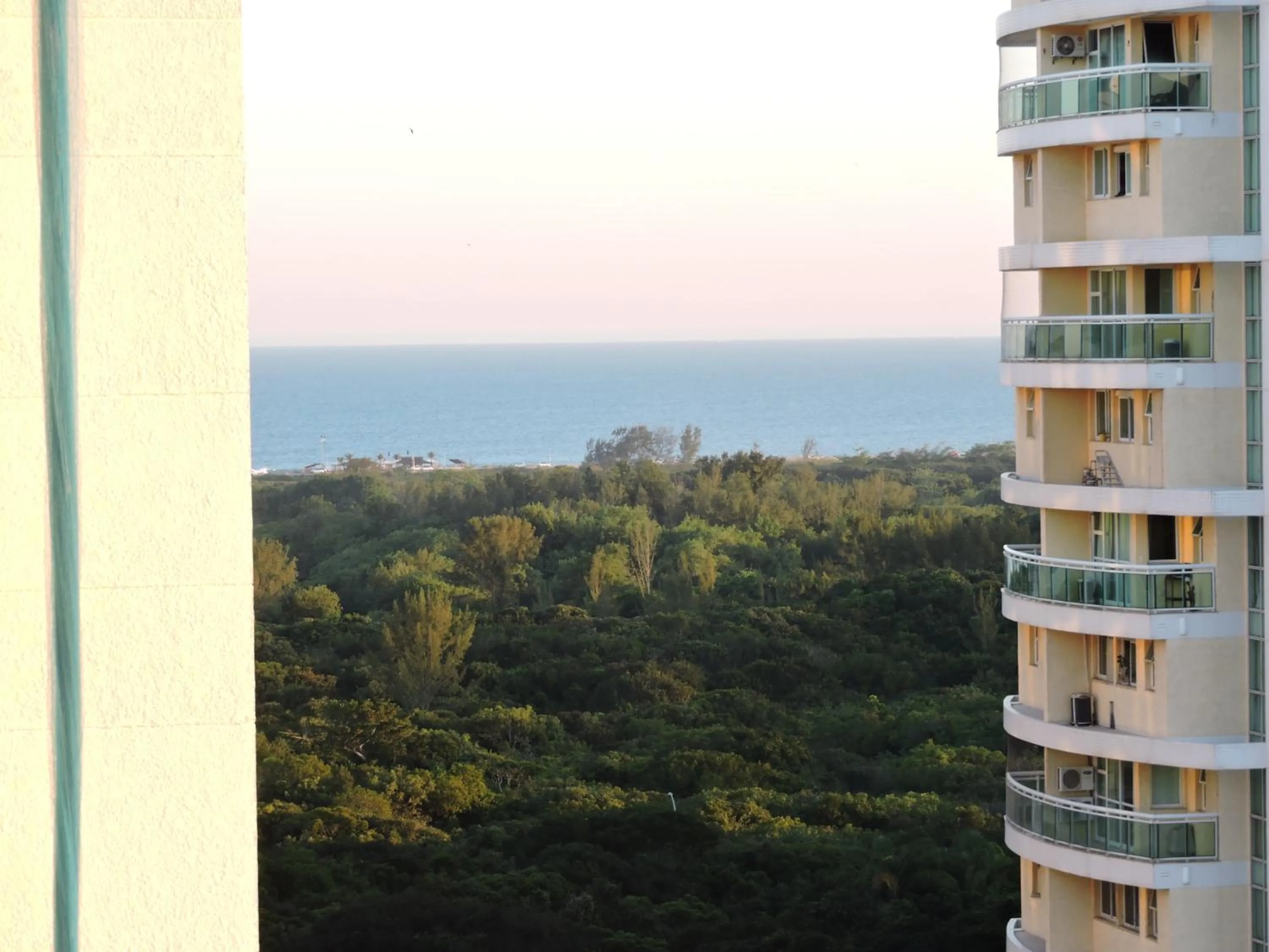 BFC Suíte em Barra da Tijuca