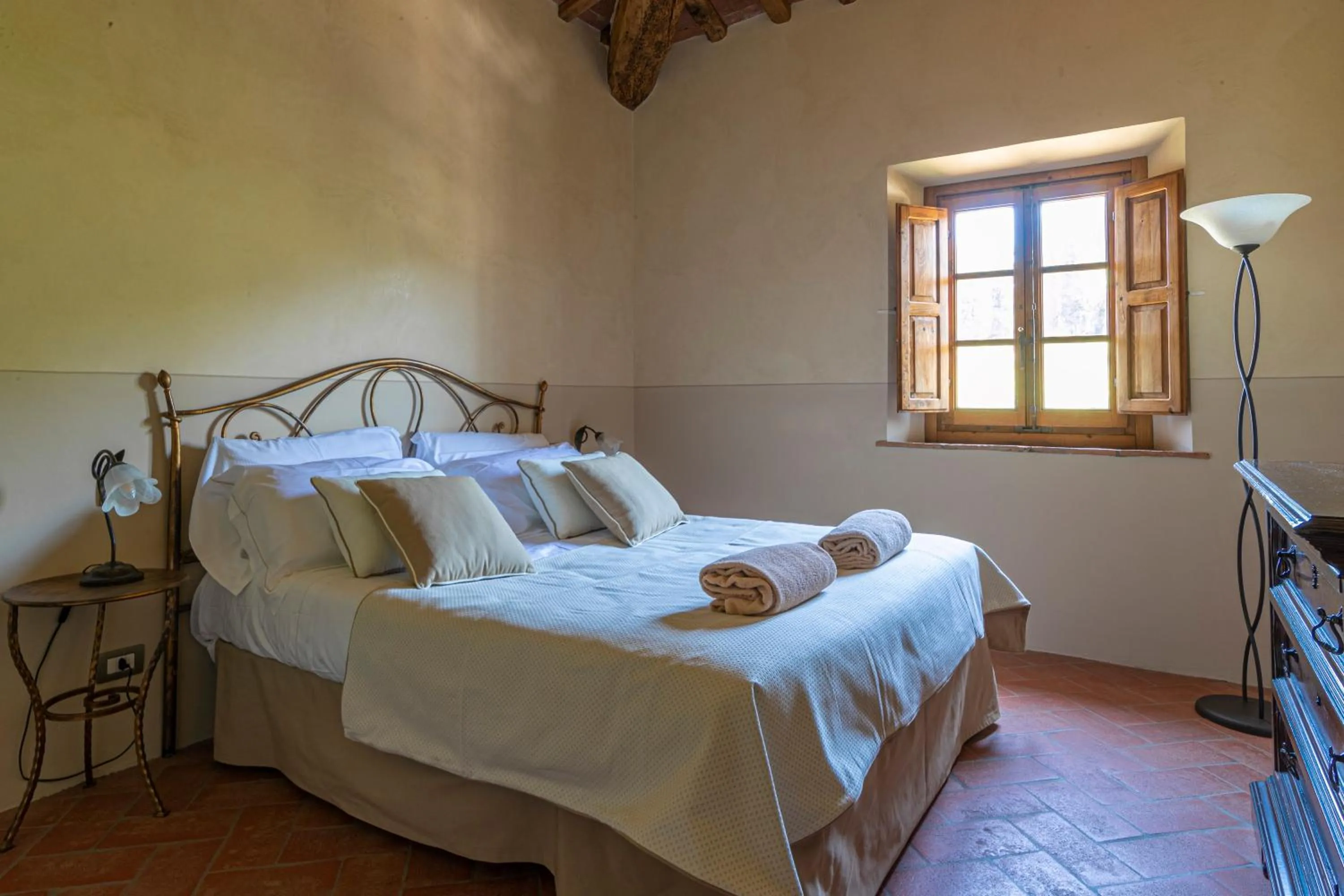 Photo of the whole room, Bed in Tenuta Di Sticciano
