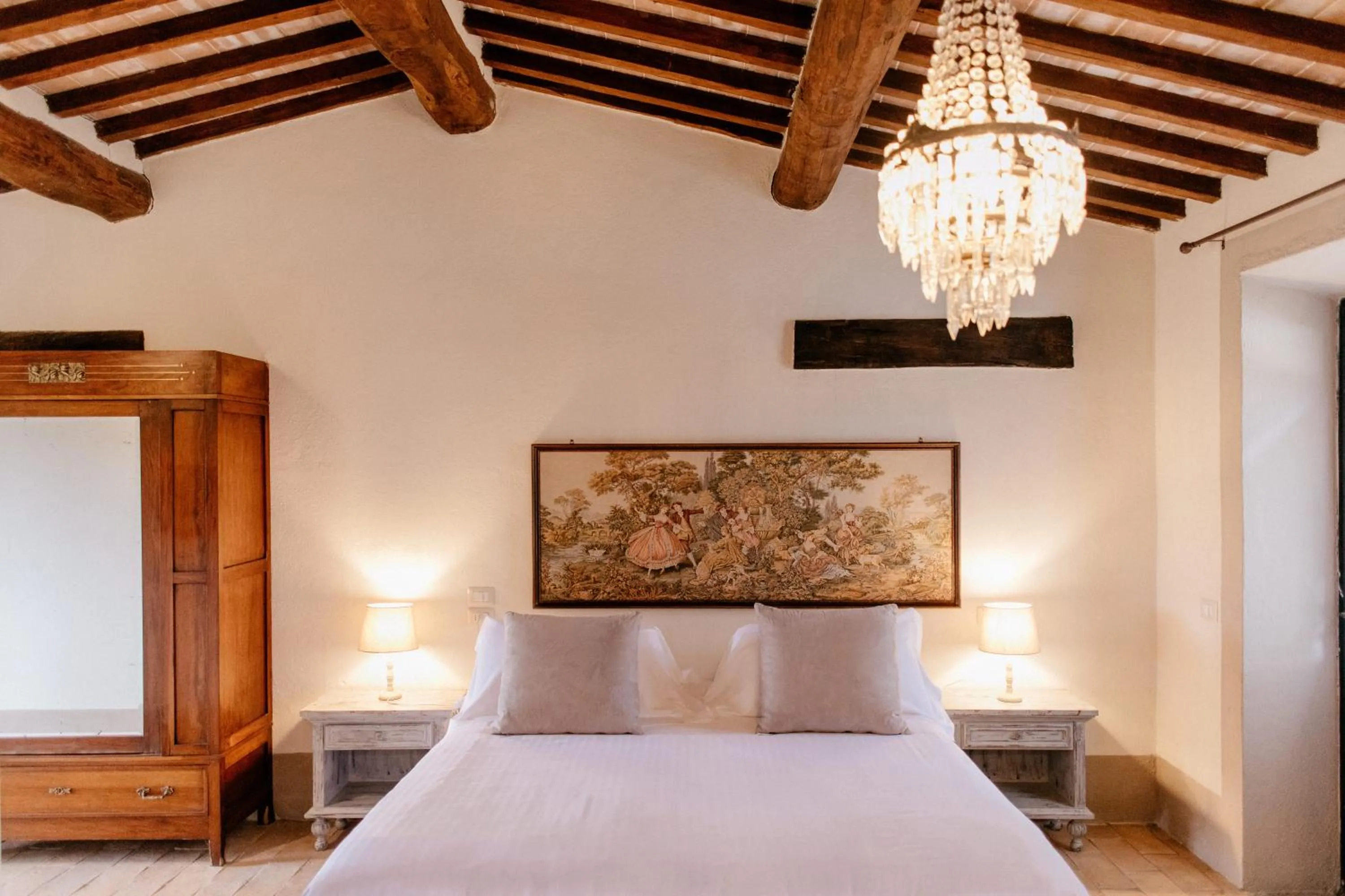 Bed in Locanda in Tuscany