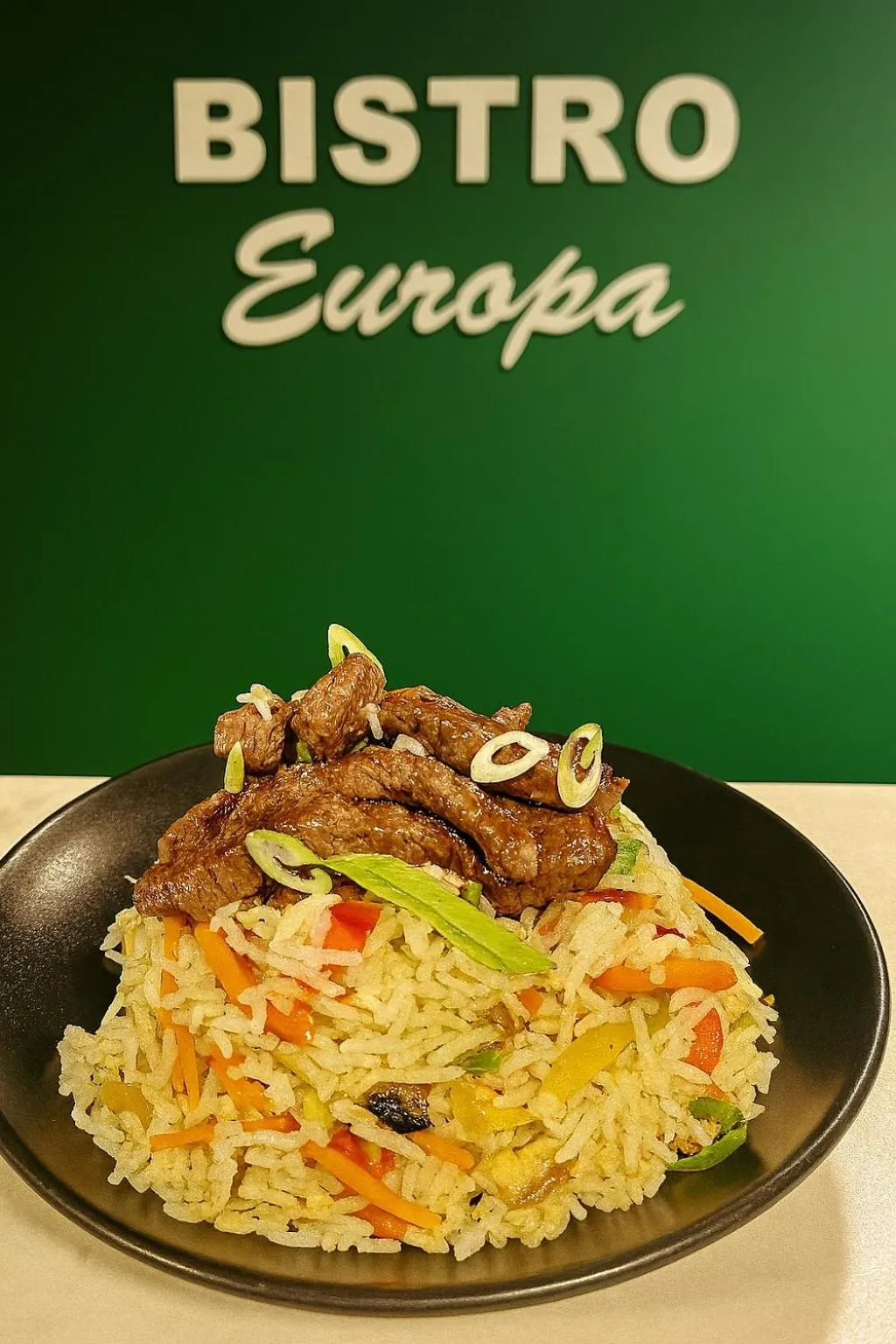 Restaurant/places to eat in Saraya Palace Hotel