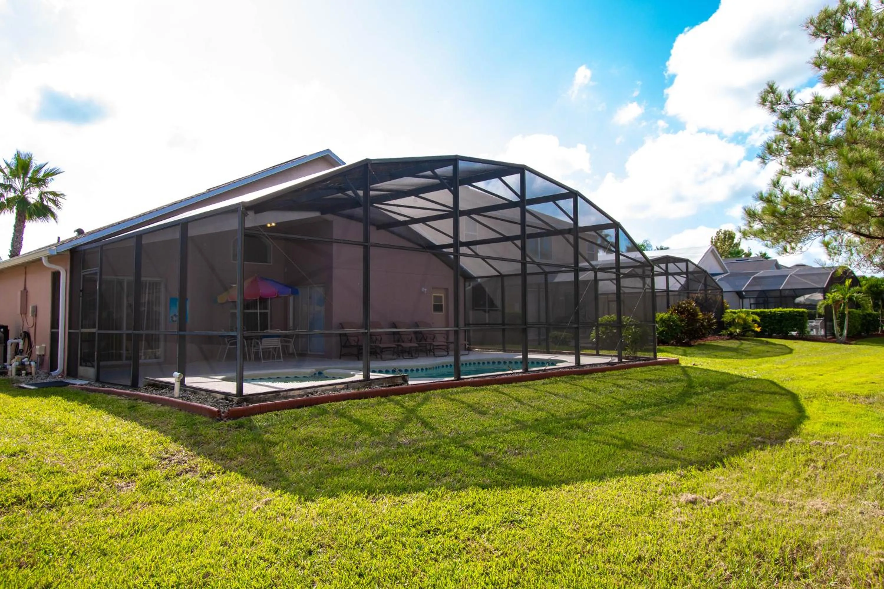 Property building in Berkley Lake Townhomes