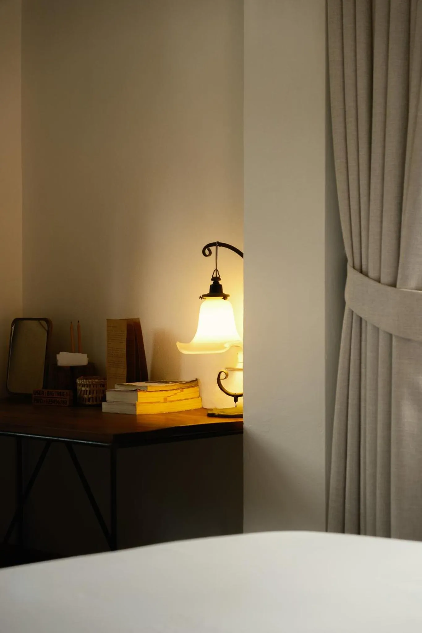 Bedroom, Bed in Big Tree Boutique Hotel