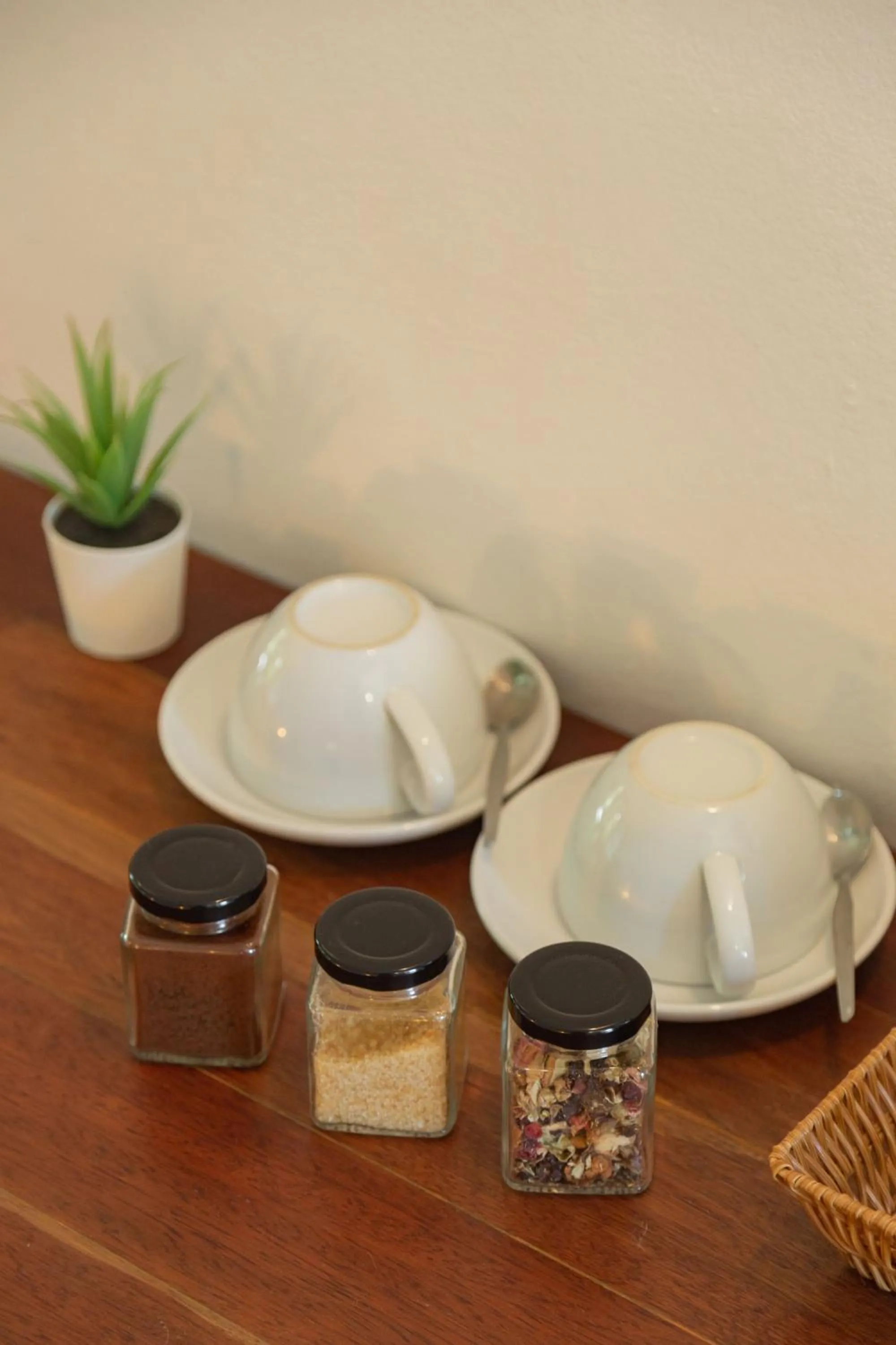 Coffee/tea facilities in Big Tree Boutique Hotel